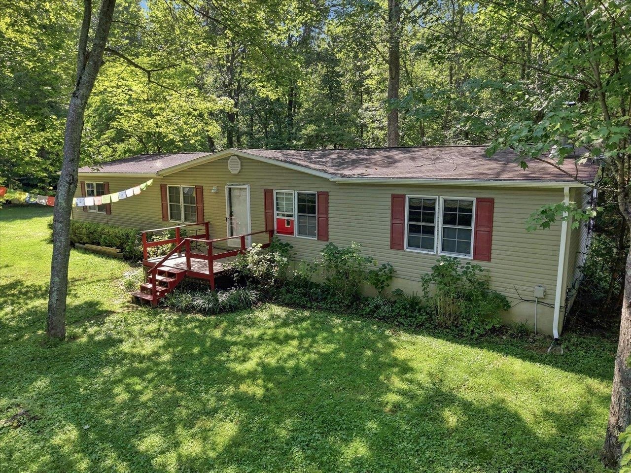 2160 MT TORREY RD, LYNDHURST, Virginia 22952, 3 Bedrooms Bedrooms, ,2 BathroomsBathrooms,Residential,2160 MT TORREY RD,681532 MLS # 681532