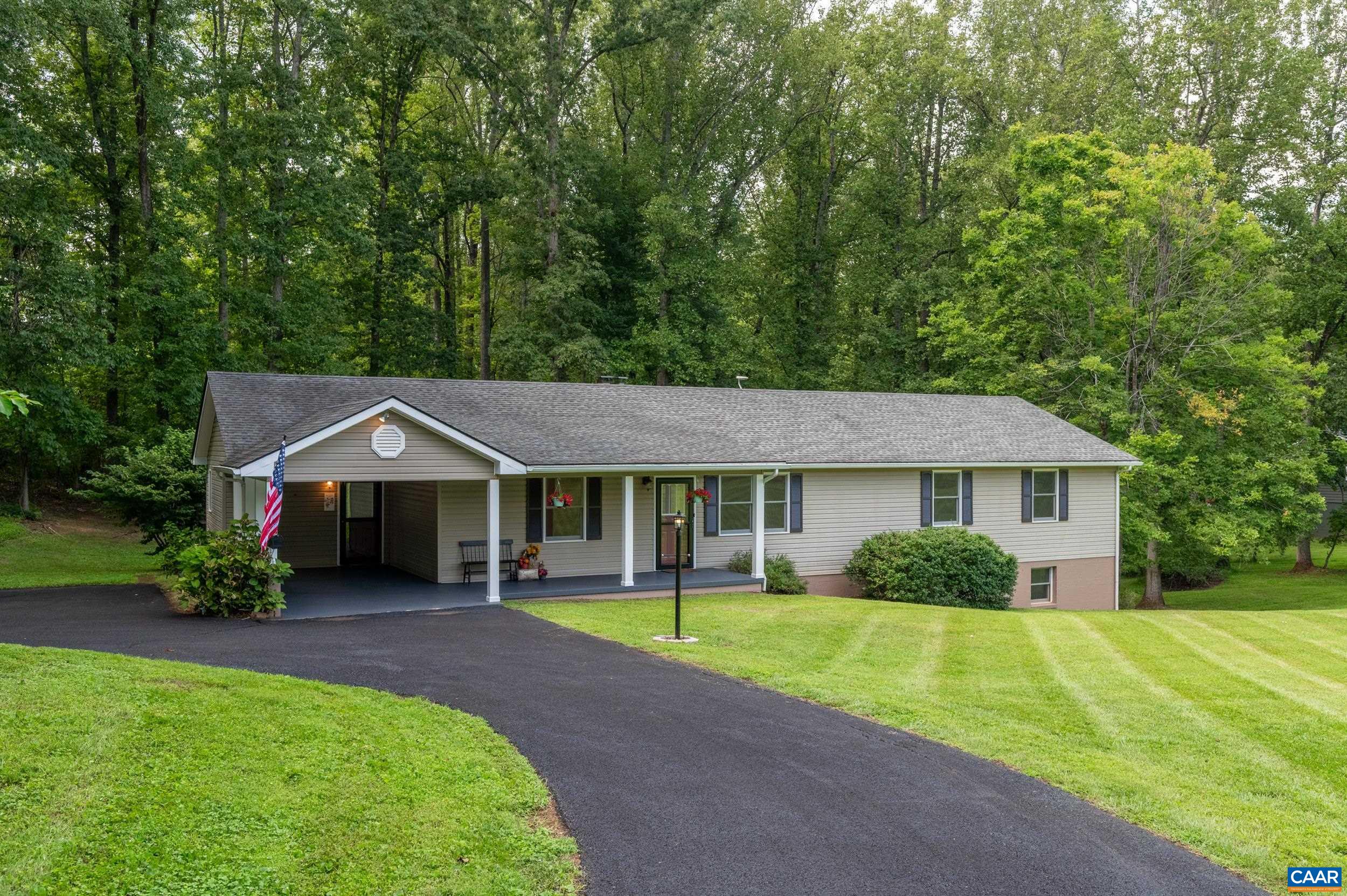 582 MILLER SCHOOL RD, CHARLOTTESVILLE, Virginia 22903, 5 Bedrooms Bedrooms, ,3 BathroomsBathrooms,Residential,582 MILLER SCHOOL RD,681067 MLS # 681067 582 MILLER SCHOOL RD, CHARLOTTESVILLE, Virginia 22903, 5 Bedrooms Bedrooms, ,3 BathroomsBathrooms,Residential,582 MILLER SCHOOL RD,681067 MLS # 681067