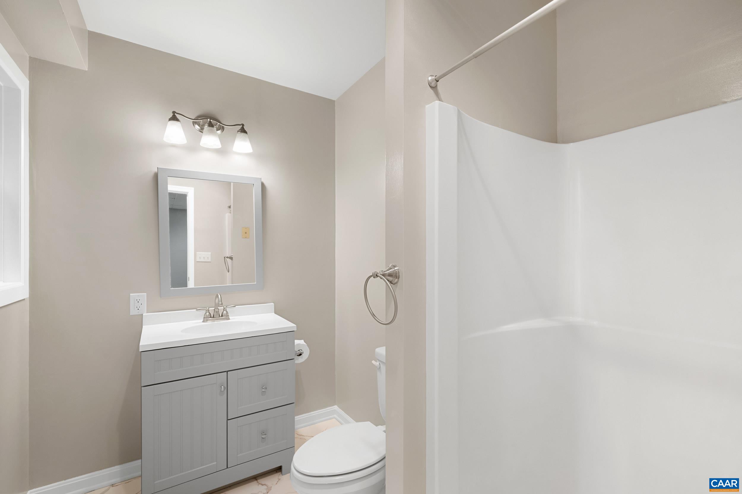 582 MILLER SCHOOL RD, CHARLOTTESVILLE, Virginia 22903, 5 Bedrooms Bedrooms, ,3 BathroomsBathrooms,Residential,582 MILLER SCHOOL RD,681067 MLS # 681067 582 MILLER SCHOOL RD, CHARLOTTESVILLE, Virginia 22903, 5 Bedrooms Bedrooms, ,3 BathroomsBathrooms,Residential,582 MILLER SCHOOL RD,681067 MLS # 681067
