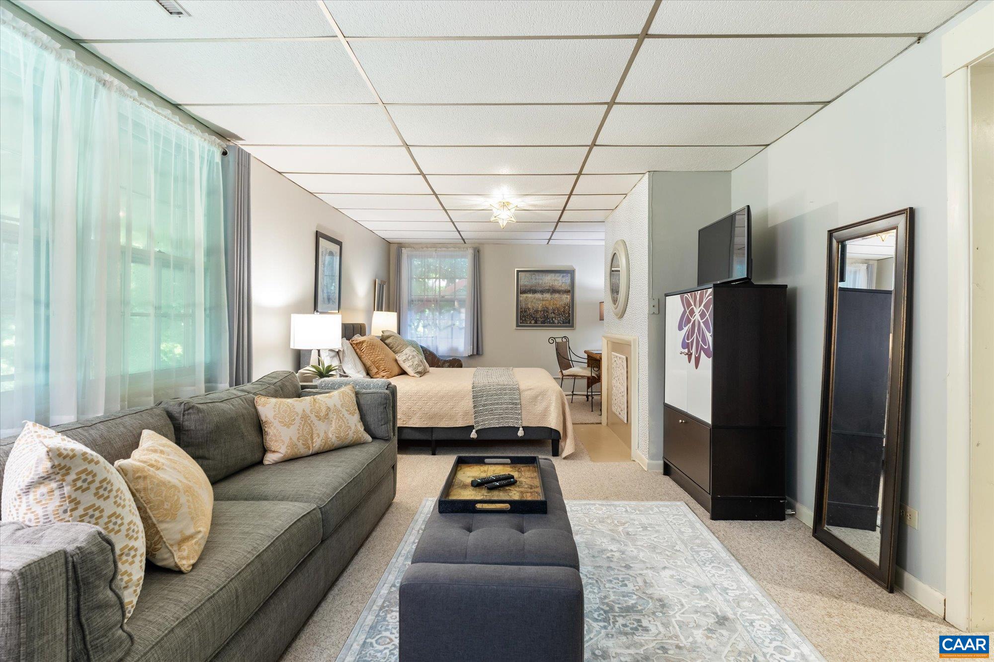 Currently a successful Airbnb, easily earn income to put toward the mortgage and comfortably accommodate guests when they visit. Currently a successful Airbnb, easily earn income to put toward the mortgage and comfortably accommodate guests when they visit.
