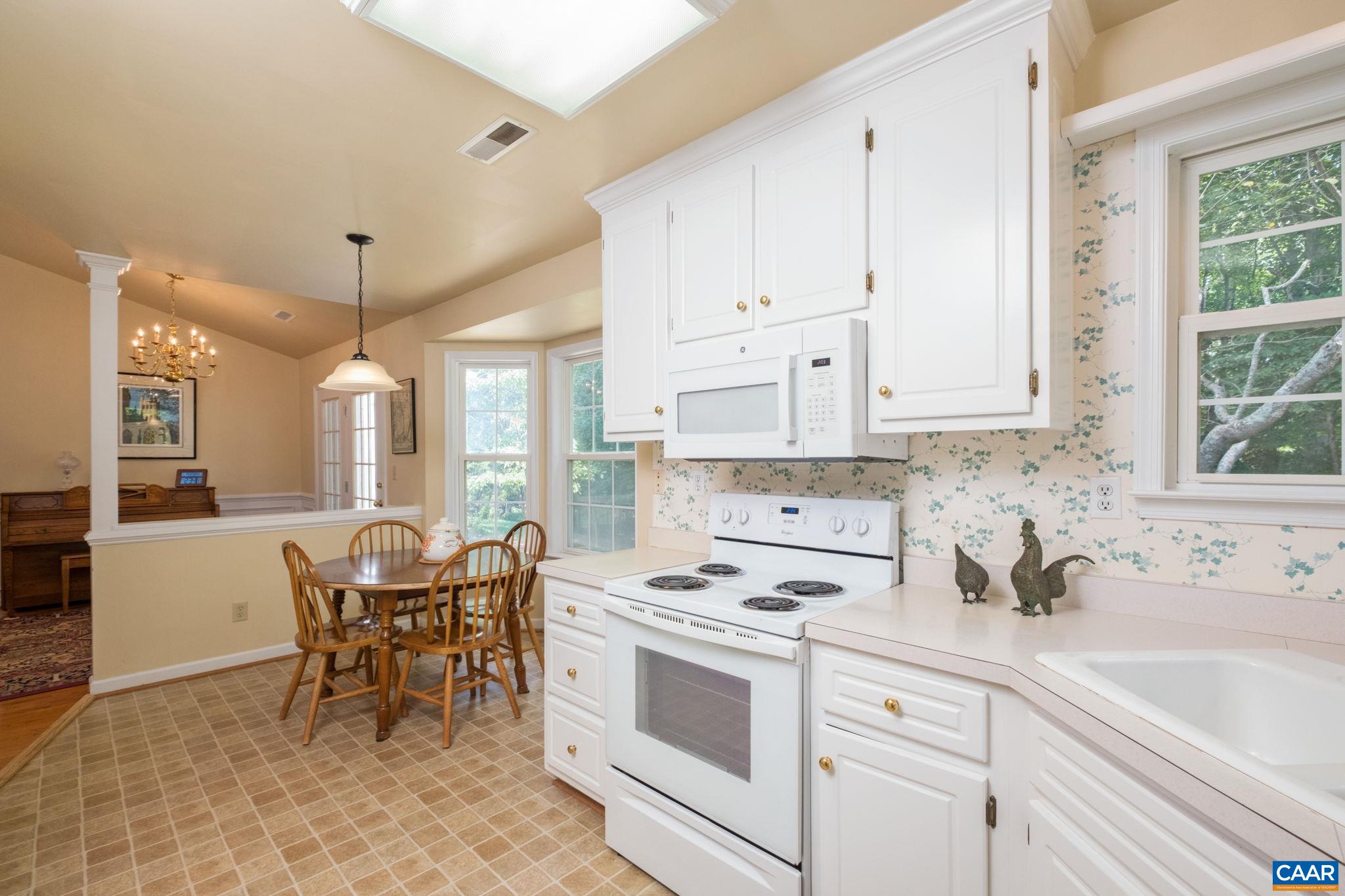 2671 POWELL CREEK DR, CHARLOTTESVILLE, Virginia 22911, 3 Bedrooms Bedrooms, ,2 BathroomsBathrooms,Residential,2671 POWELL CREEK DR,681517 MLS # 681517