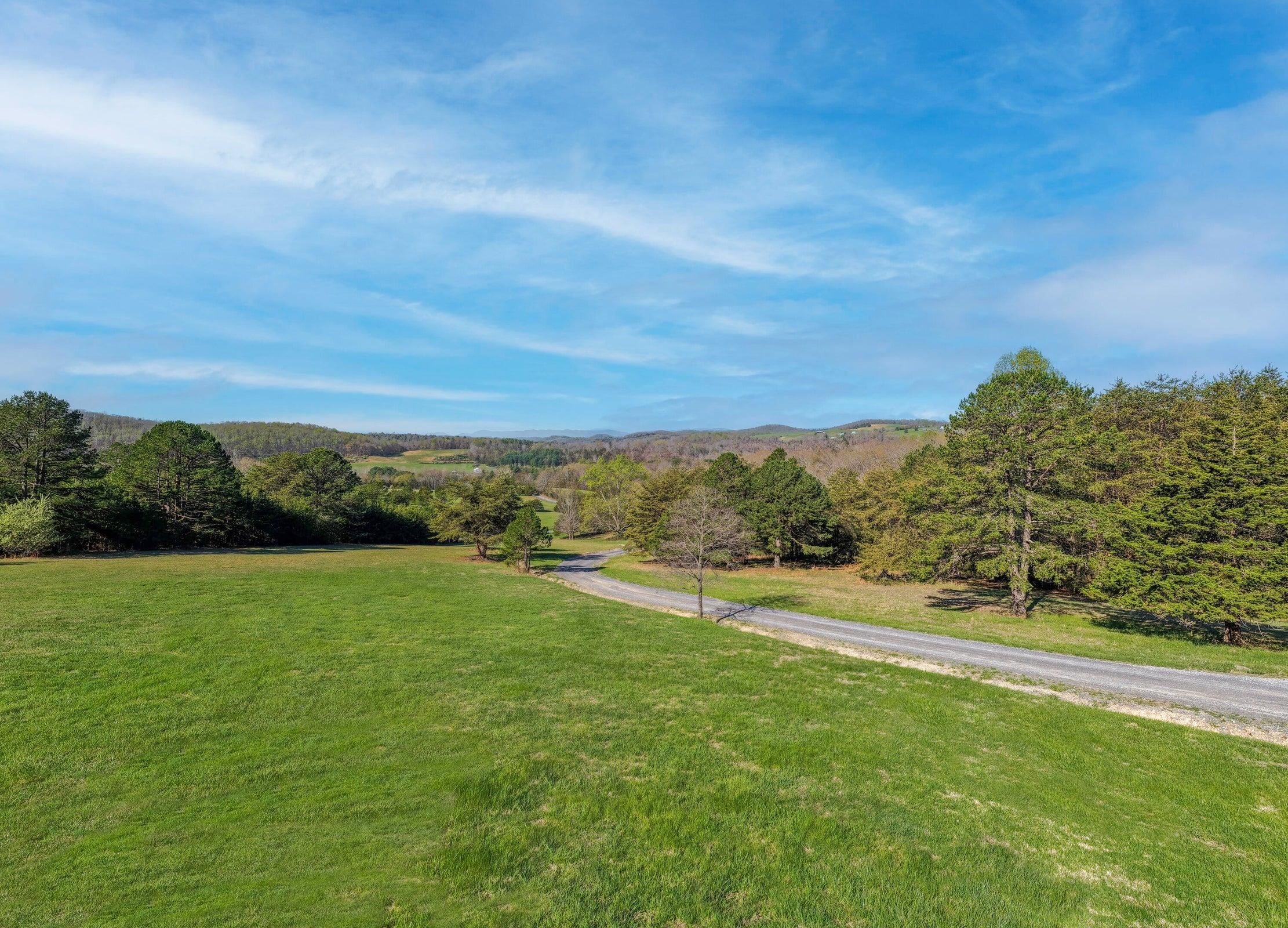Almost 7 acres provides privacy.