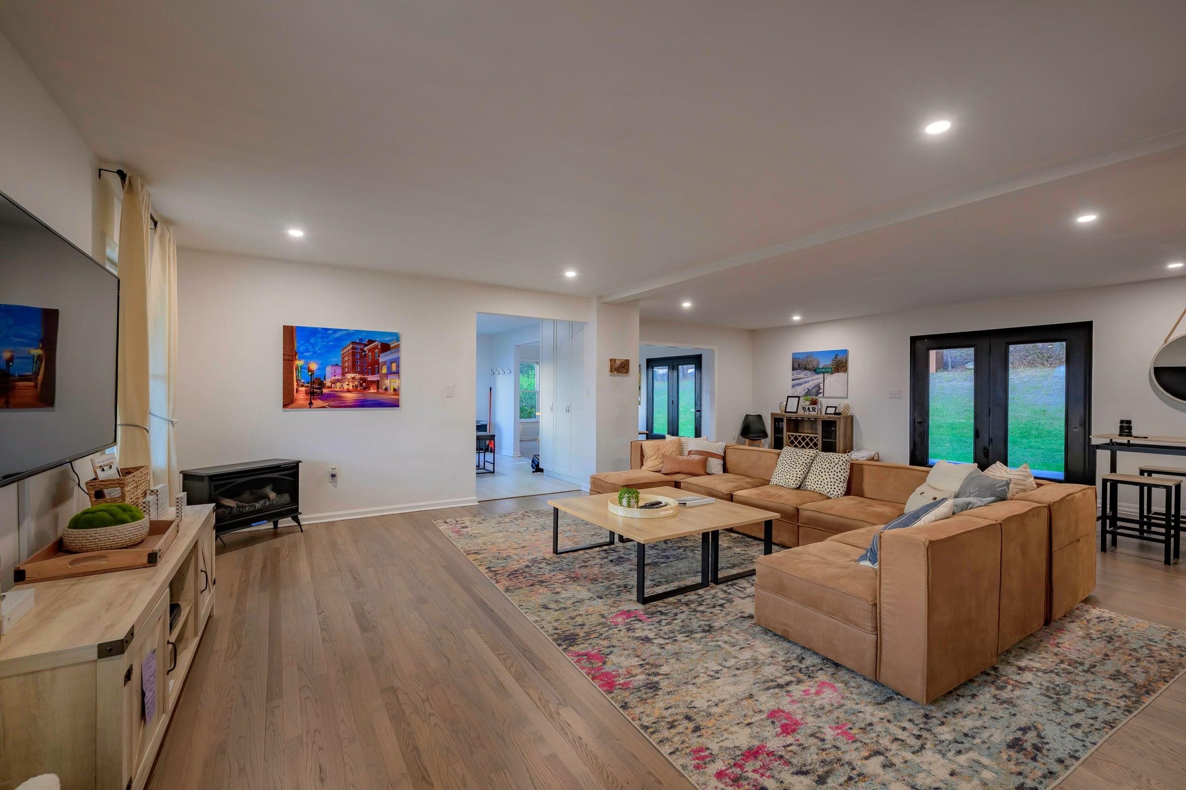 Notice the glass doors that exit out onto the back patios.