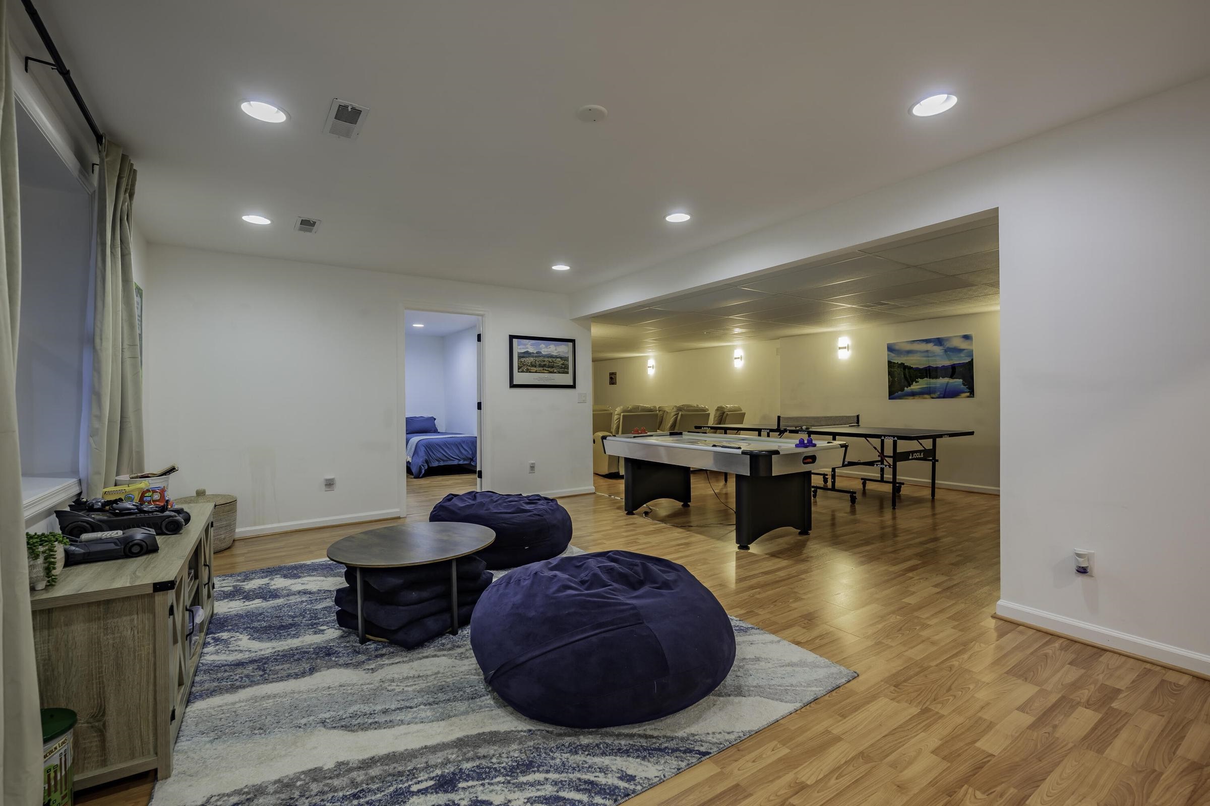 Open floor plan in the basement makes use of the basement so comfortable.