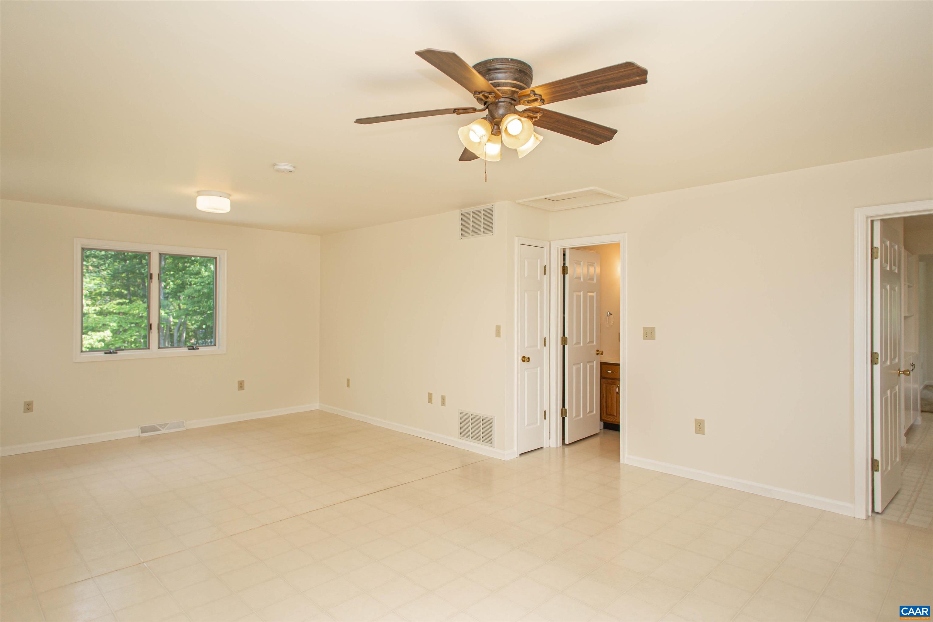 20002 WOODED VIEW LN, ELKTON, Virginia 22827, 5 Bedrooms Bedrooms, ,3 BathroomsBathrooms,Residential,20002 WOODED VIEW LN,681540 MLS # 681540 20002 WOODED VIEW LN, ELKTON, Virginia 22827, 5 Bedrooms Bedrooms, ,3 BathroomsBathrooms,Residential,20002 WOODED VIEW LN,681540 MLS # 681540