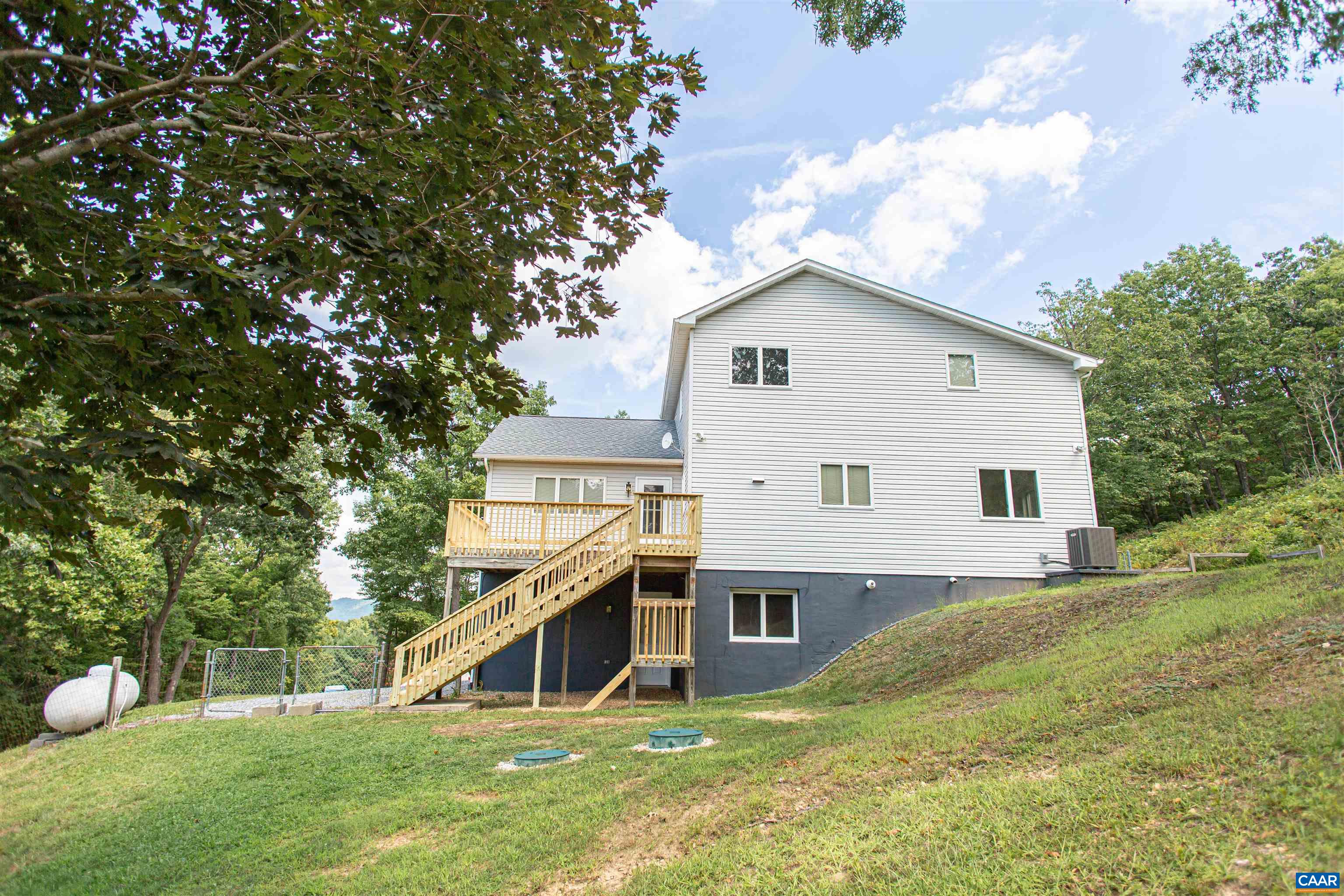 20002 WOODED VIEW LN, ELKTON, Virginia 22827, 5 Bedrooms Bedrooms, ,3 BathroomsBathrooms,Residential,20002 WOODED VIEW LN,681540 MLS # 681540 20002 WOODED VIEW LN, ELKTON, Virginia 22827, 5 Bedrooms Bedrooms, ,3 BathroomsBathrooms,Residential,20002 WOODED VIEW LN,681540 MLS # 681540