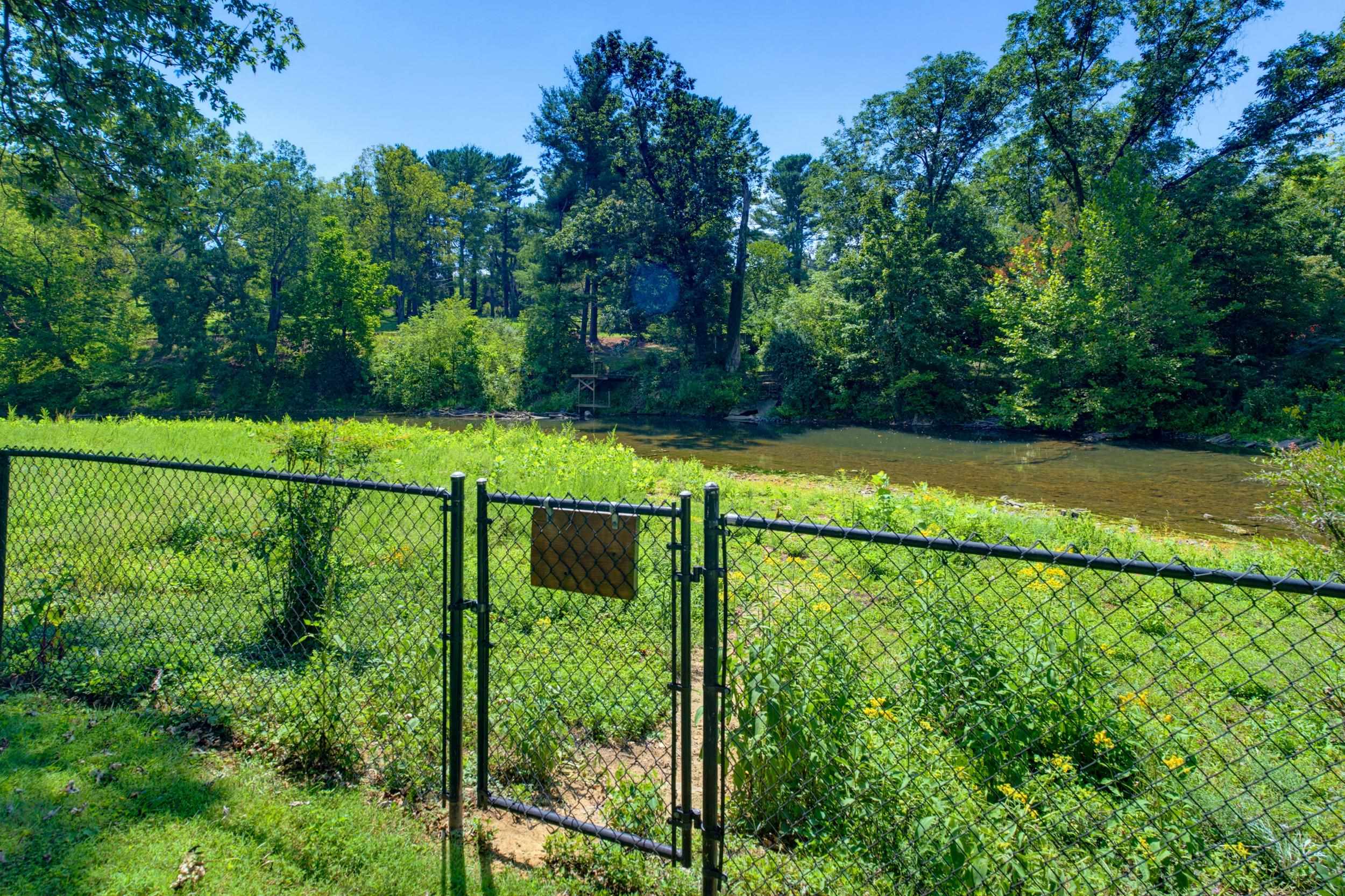 700 RIFE RD, WAYNESBORO, Virginia 22980, 2 Bedrooms Bedrooms, ,1 BathroomBathrooms,Residential,700 RIFE RD,681547 MLS # 681547 700 RIFE RD, WAYNESBORO, Virginia 22980, 2 Bedrooms Bedrooms, ,1 BathroomBathrooms,Residential,700 RIFE RD,681547 MLS # 681547