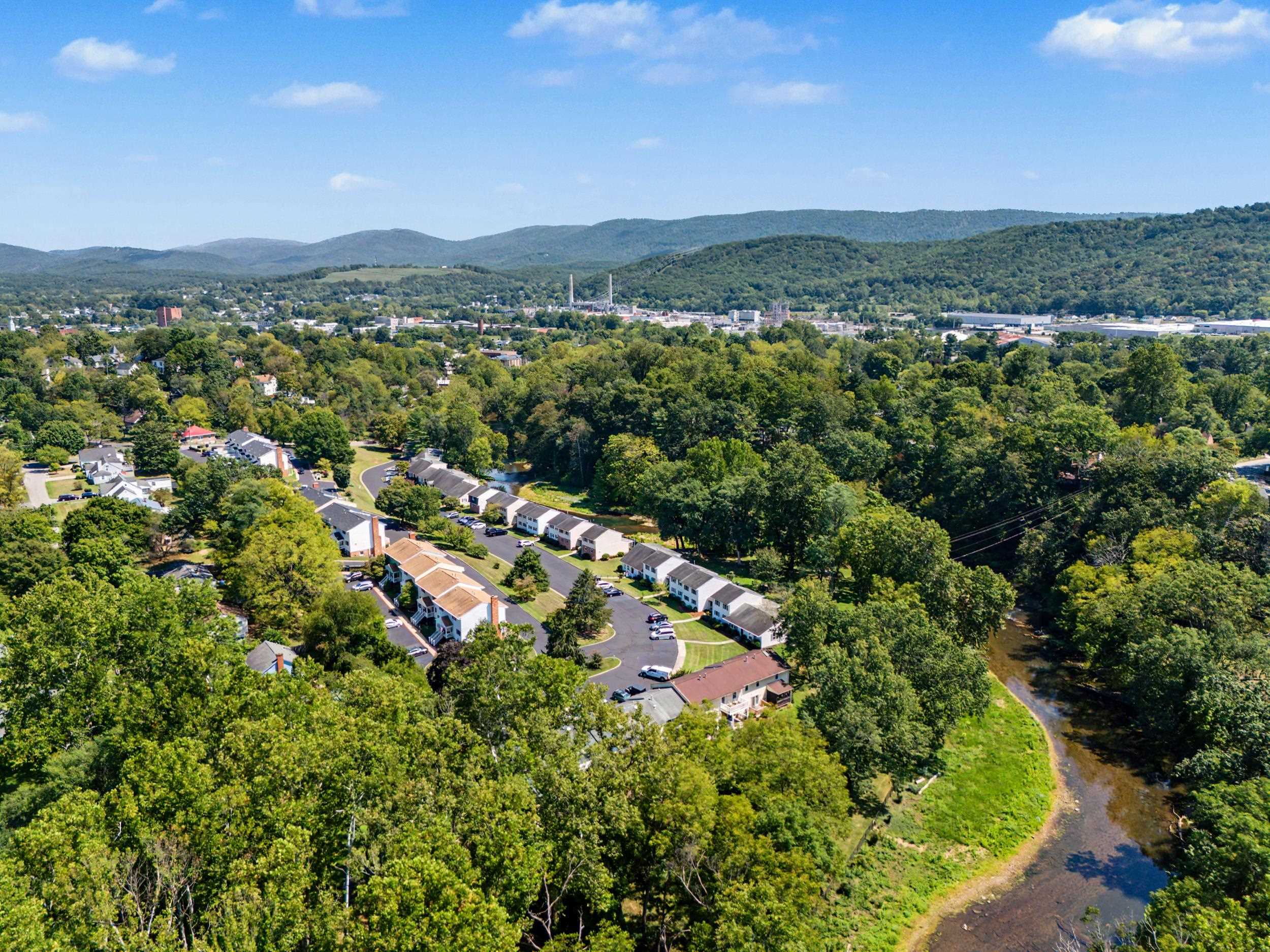 700 RIFE RD, WAYNESBORO, Virginia 22980, 2 Bedrooms Bedrooms, ,1 BathroomBathrooms,Residential,700 RIFE RD,681547 MLS # 681547 700 RIFE RD, WAYNESBORO, Virginia 22980, 2 Bedrooms Bedrooms, ,1 BathroomBathrooms,Residential,700 RIFE RD,681547 MLS # 681547