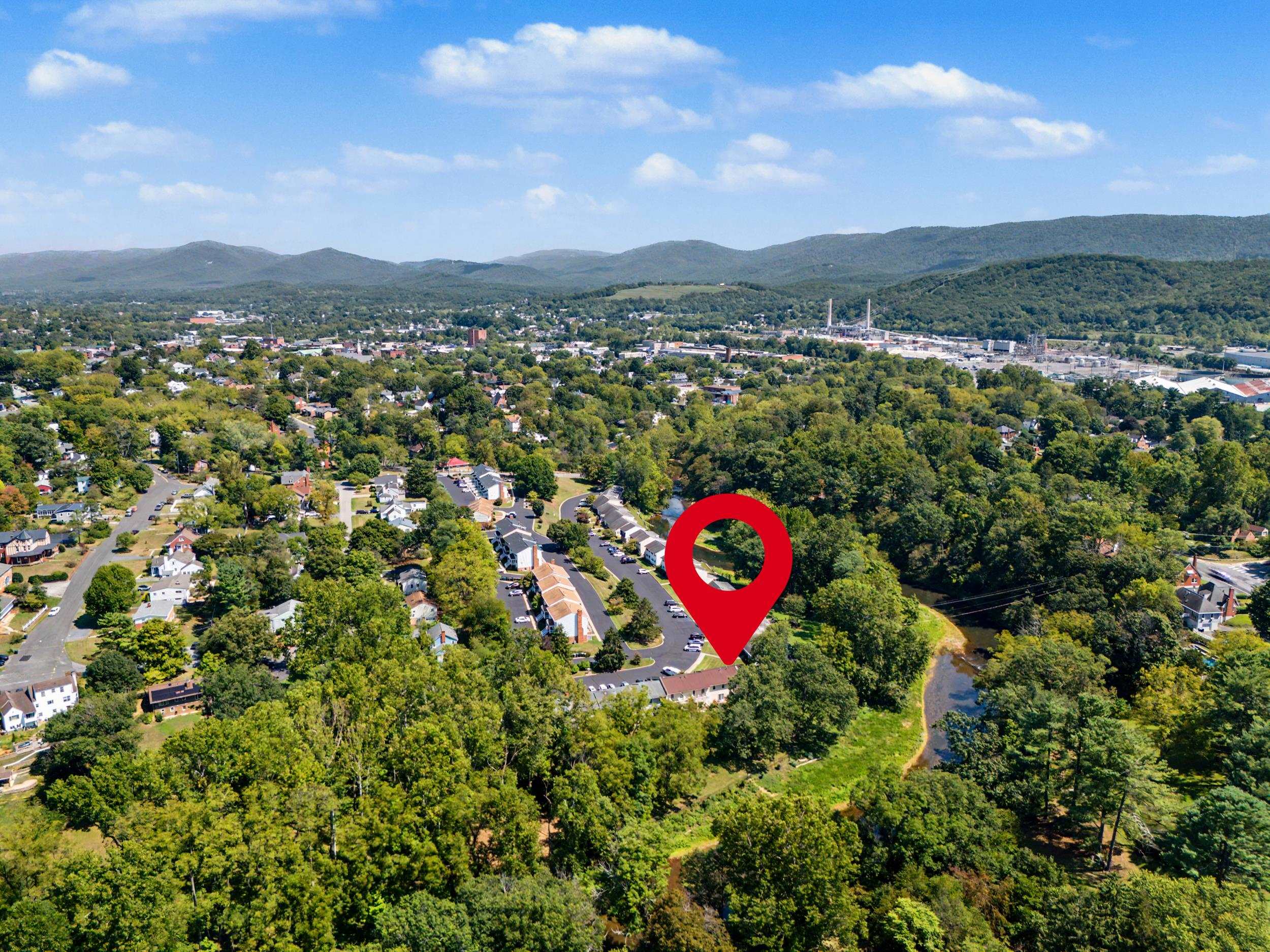 700 RIFE RD, WAYNESBORO, Virginia 22980, 2 Bedrooms Bedrooms, ,1 BathroomBathrooms,Residential,700 RIFE RD,681547 MLS # 681547 700 RIFE RD, WAYNESBORO, Virginia 22980, 2 Bedrooms Bedrooms, ,1 BathroomBathrooms,Residential,700 RIFE RD,681547 MLS # 681547