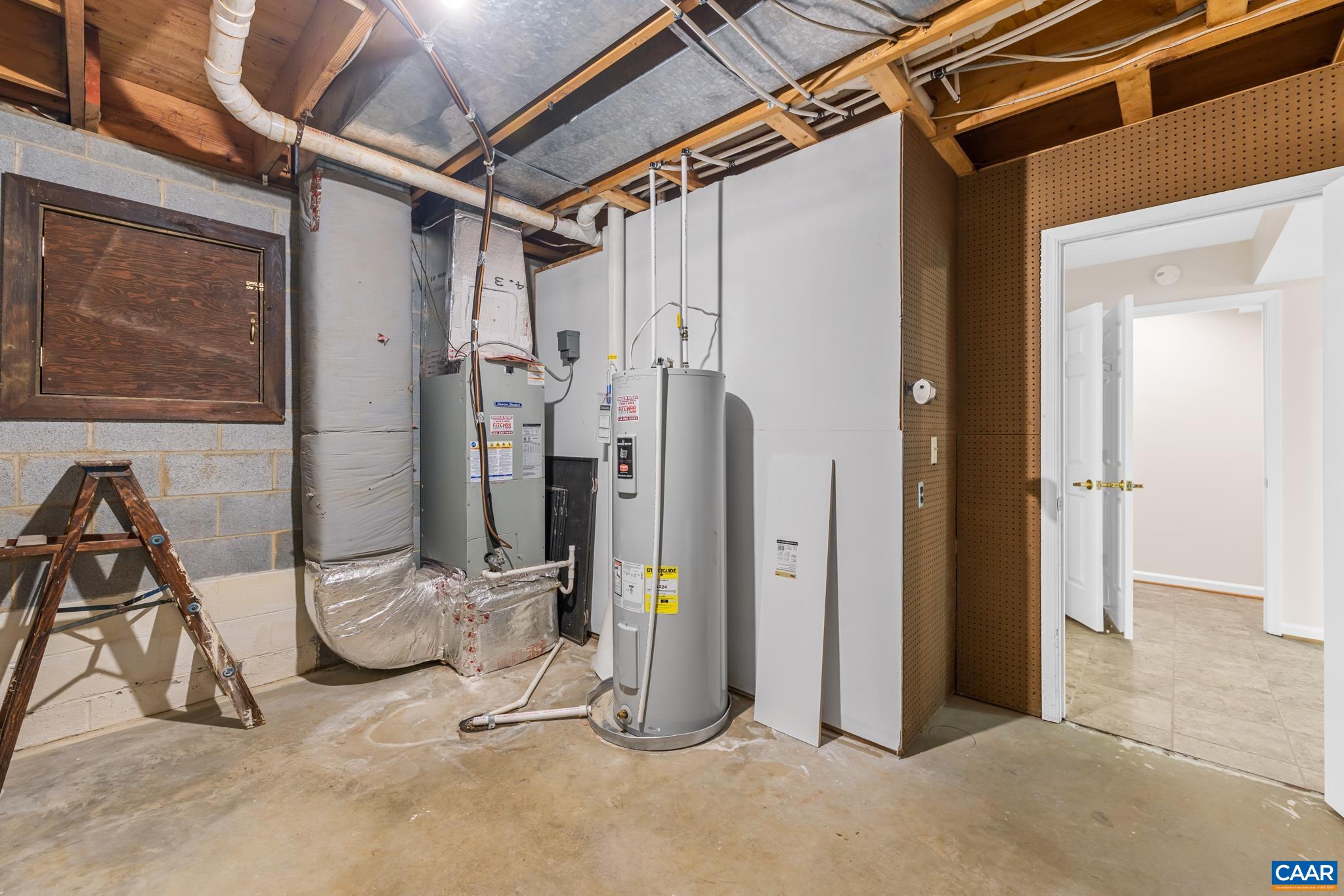 1259 BRANCHLANDS DR, CHARLOTTESVILLE, Virginia 22901, 3 Bedrooms Bedrooms, ,3 BathroomsBathrooms,Residential,Branchlands Townhome in Garden Court,1259 BRANCHLANDS DR,681550 MLS # 681550