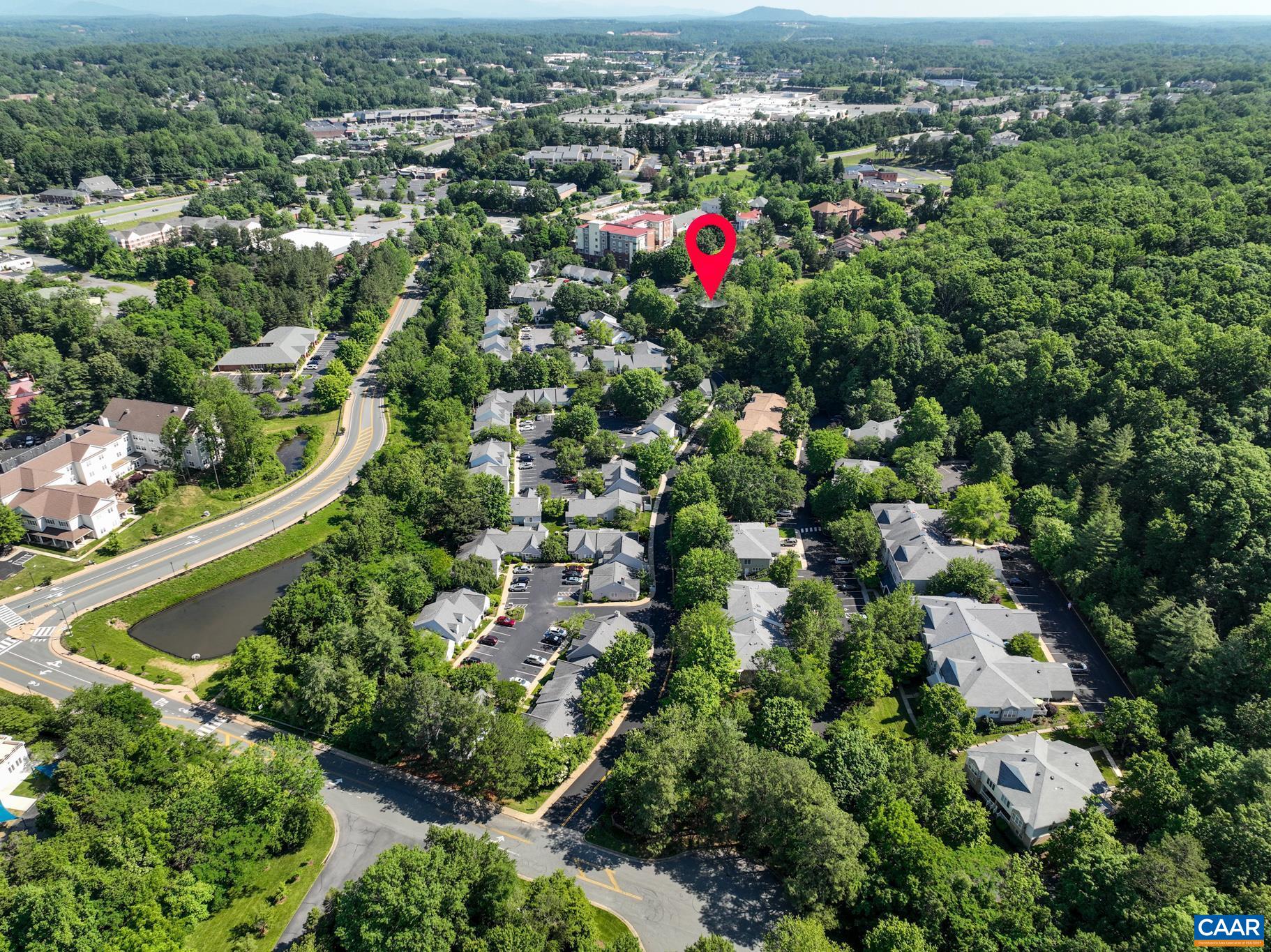 1259 BRANCHLANDS DR, CHARLOTTESVILLE, Virginia 22901, 3 Bedrooms Bedrooms, ,3 BathroomsBathrooms,Residential,Branchlands Townhome in Garden Court,1259 BRANCHLANDS DR,681550 MLS # 681550