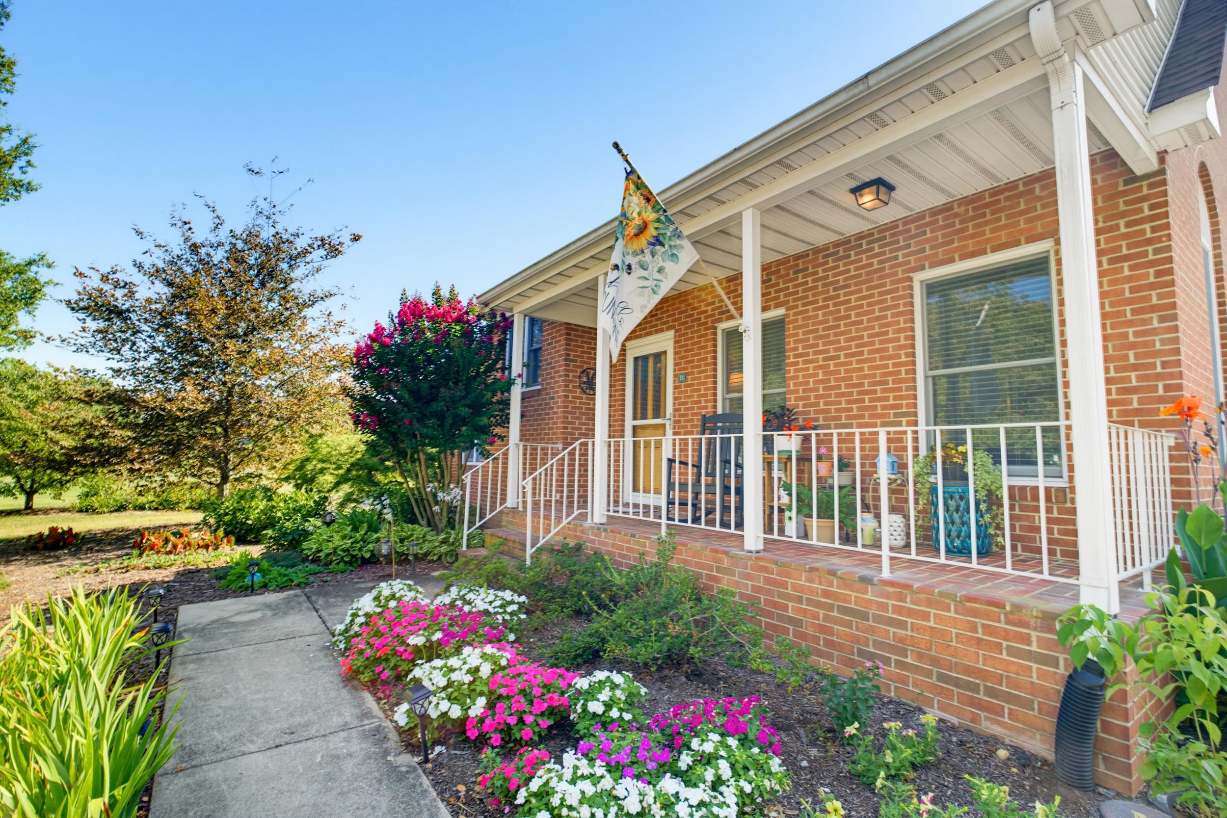 71 WILLOW LN, WAYNESBORO, Virginia 22980, 3 Bedrooms Bedrooms, ,2 BathroomsBathrooms,Residential,71 WILLOW LN,681551 MLS # 681551