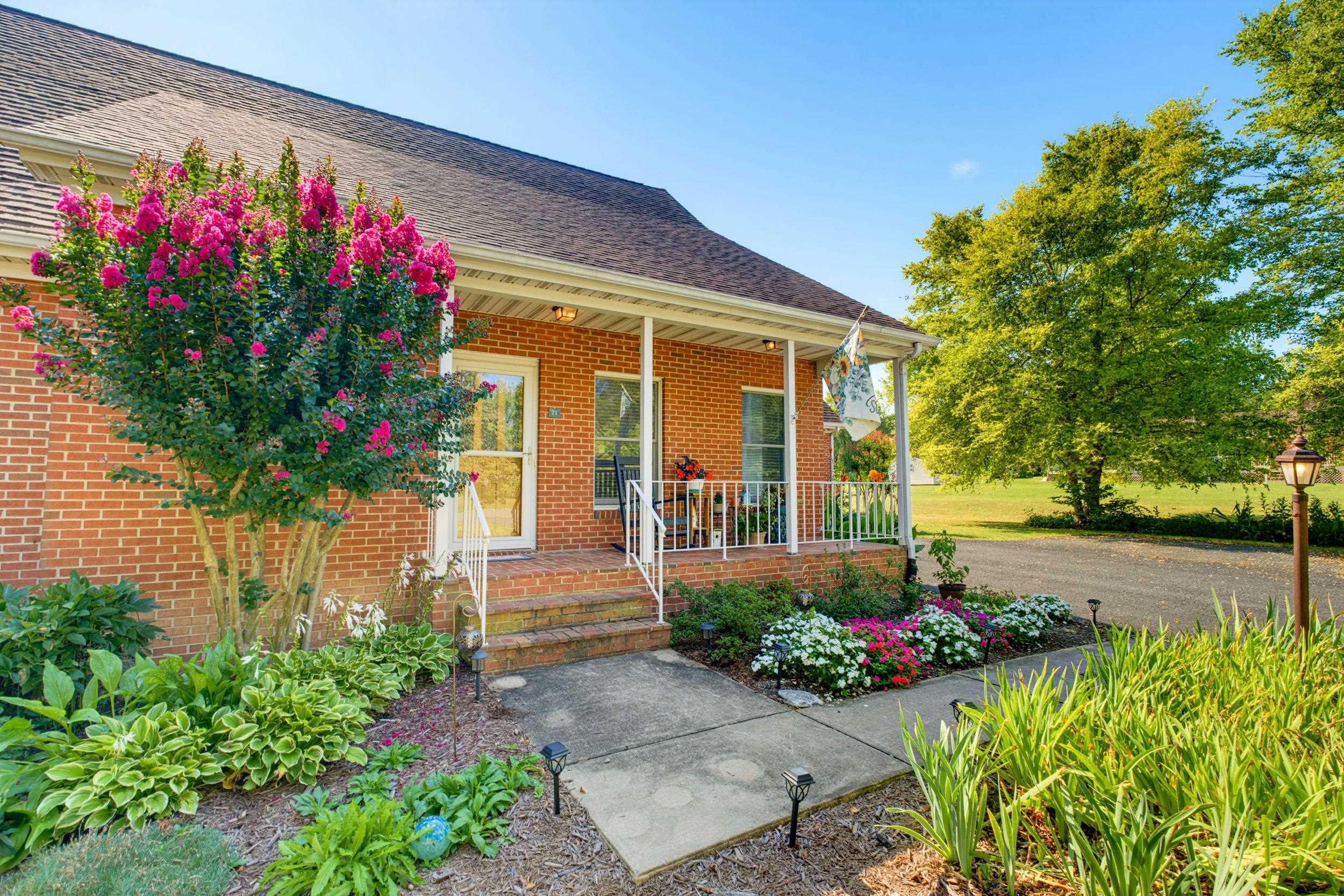 71 WILLOW LN, WAYNESBORO, Virginia 22980, 3 Bedrooms Bedrooms, ,2 BathroomsBathrooms,Residential,71 WILLOW LN,681551 MLS # 681551
