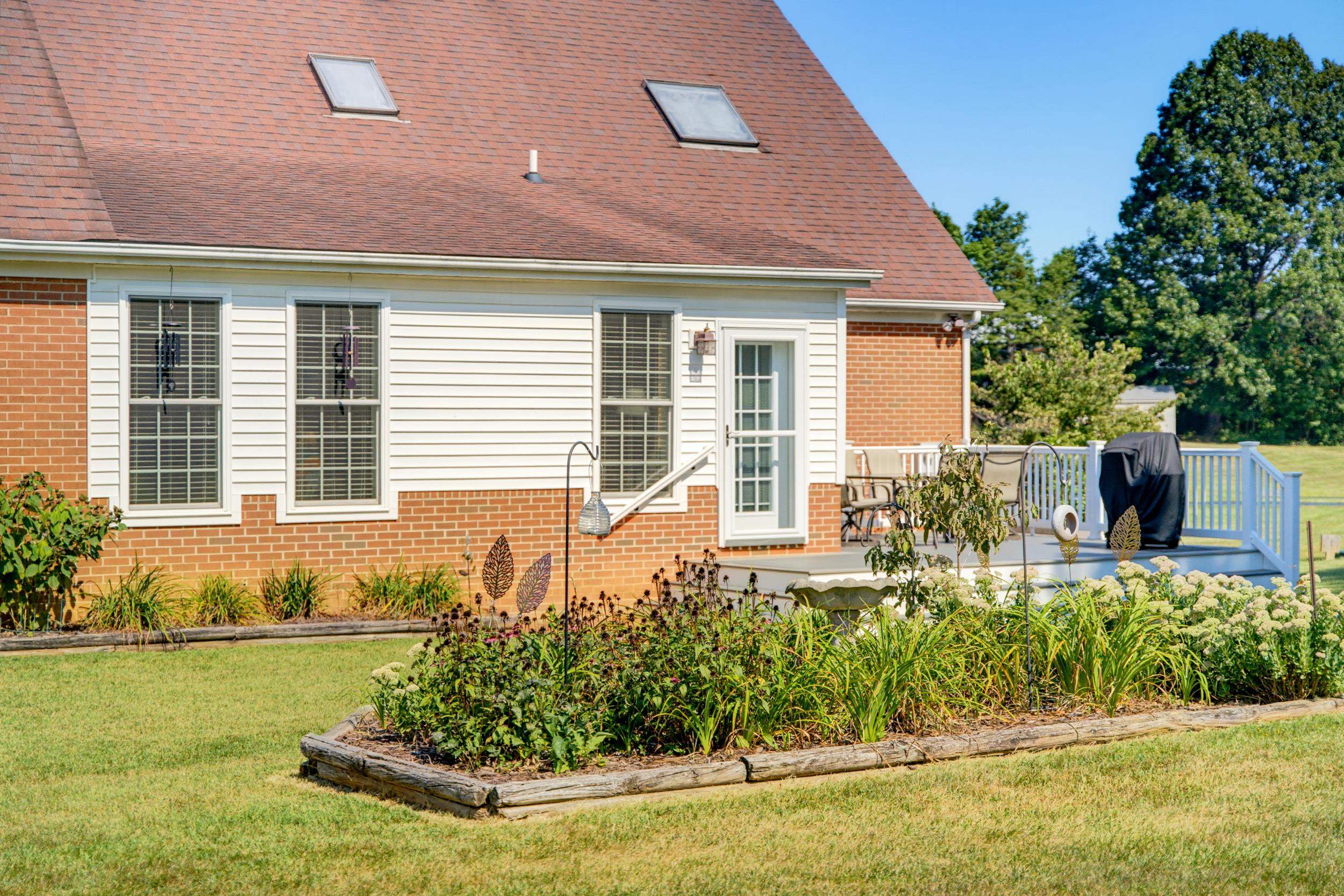 71 WILLOW LN, WAYNESBORO, Virginia 22980, 3 Bedrooms Bedrooms, ,2 BathroomsBathrooms,Residential,71 WILLOW LN,681551 MLS # 681551