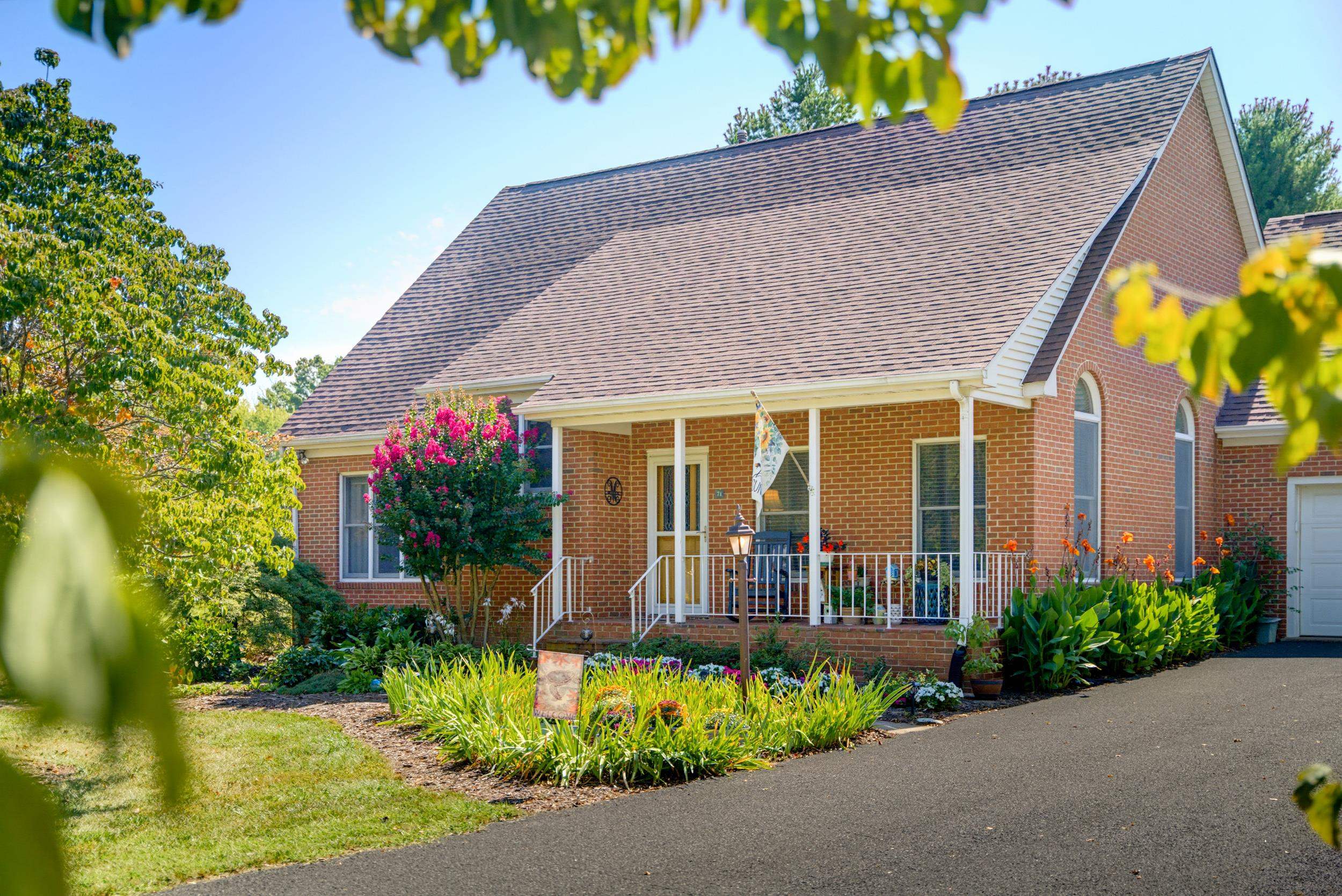 71 WILLOW LN, WAYNESBORO, Virginia 22980, 3 Bedrooms Bedrooms, ,2 BathroomsBathrooms,Residential,71 WILLOW LN,681551 MLS # 681551