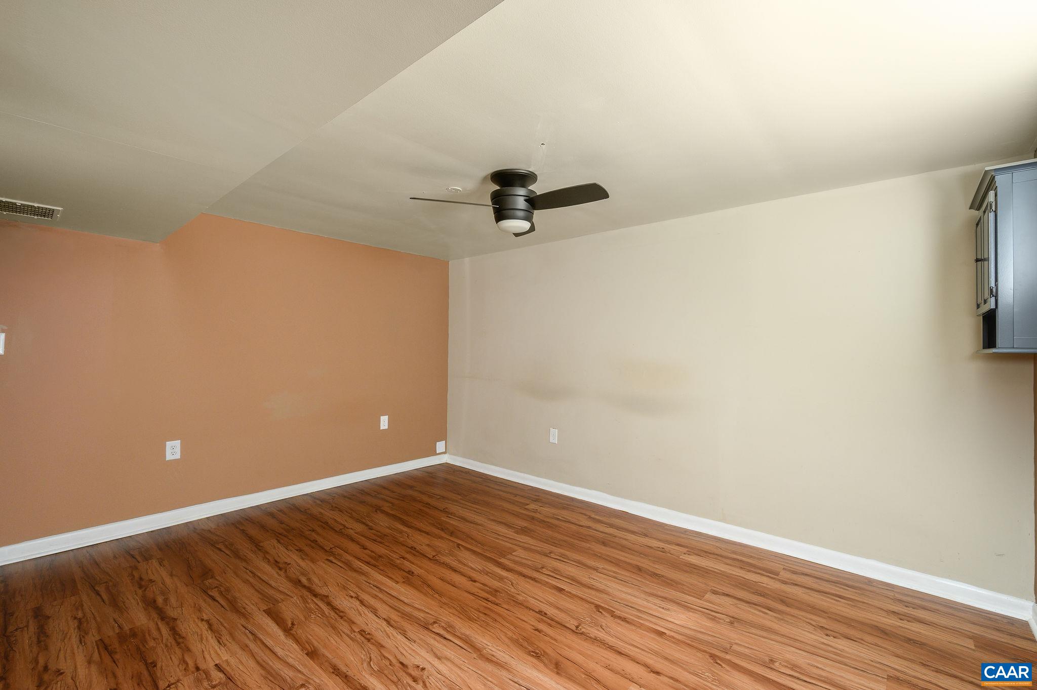 2507 WILLARD DR, CHARLOTTESVILLE, Virginia 22903, 3 Bedrooms Bedrooms, ,2 BathroomsBathrooms,Residential,2507 WILLARD DR,681554 MLS # 681554 2507 WILLARD DR, CHARLOTTESVILLE, Virginia 22903, 3 Bedrooms Bedrooms, ,2 BathroomsBathrooms,Residential,2507 WILLARD DR,681554 MLS # 681554