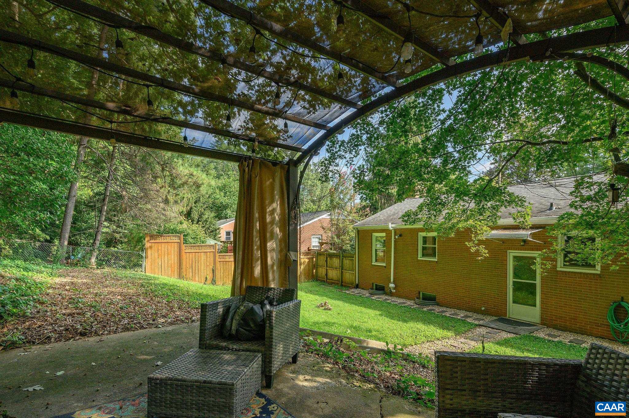 2507 WILLARD DR, CHARLOTTESVILLE, Virginia 22903, 3 Bedrooms Bedrooms, ,2 BathroomsBathrooms,Residential,2507 WILLARD DR,681554 MLS # 681554 2507 WILLARD DR, CHARLOTTESVILLE, Virginia 22903, 3 Bedrooms Bedrooms, ,2 BathroomsBathrooms,Residential,2507 WILLARD DR,681554 MLS # 681554