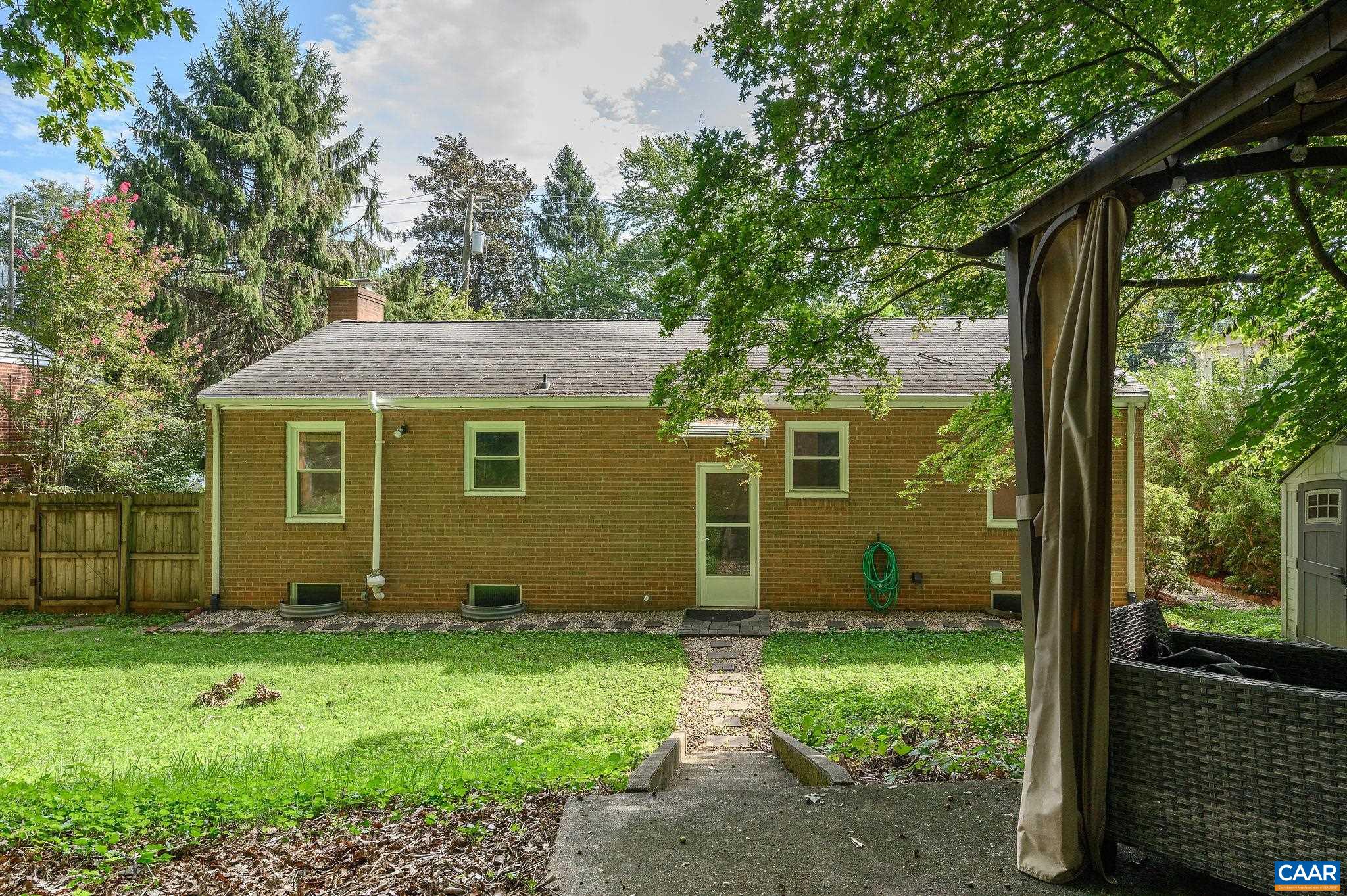 2507 WILLARD DR, CHARLOTTESVILLE, Virginia 22903, 3 Bedrooms Bedrooms, ,2 BathroomsBathrooms,Residential,2507 WILLARD DR,681554 MLS # 681554 2507 WILLARD DR, CHARLOTTESVILLE, Virginia 22903, 3 Bedrooms Bedrooms, ,2 BathroomsBathrooms,Residential,2507 WILLARD DR,681554 MLS # 681554