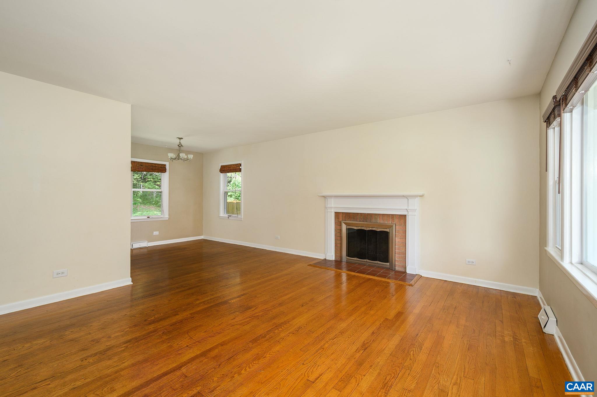 2507 WILLARD DR, CHARLOTTESVILLE, Virginia 22903, 3 Bedrooms Bedrooms, ,2 BathroomsBathrooms,Residential,2507 WILLARD DR,681554 MLS # 681554 2507 WILLARD DR, CHARLOTTESVILLE, Virginia 22903, 3 Bedrooms Bedrooms, ,2 BathroomsBathrooms,Residential,2507 WILLARD DR,681554 MLS # 681554