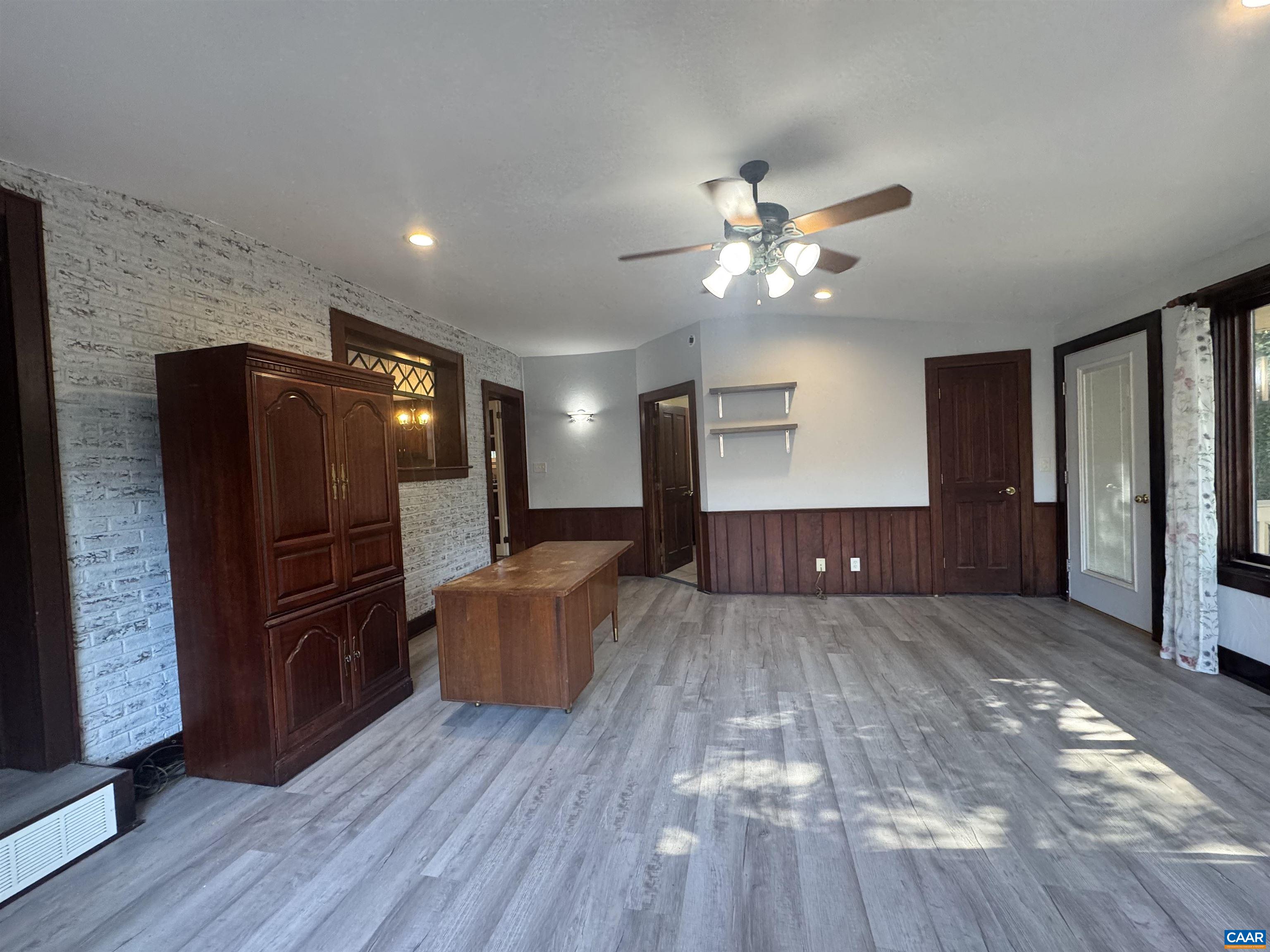701 DONAGHE ST, STAUNTON, Virginia 24401, 3 Bedrooms Bedrooms, ,2 BathroomsBathrooms,Residential,Gypsy Hill Dutch Colonial,701 DONAGHE ST,681555 MLS # 681555 701 DONAGHE ST, STAUNTON, Virginia 24401, 3 Bedrooms Bedrooms, ,2 BathroomsBathrooms,Residential,Gypsy Hill Dutch Colonial,701 DONAGHE ST,681555 MLS # 681555