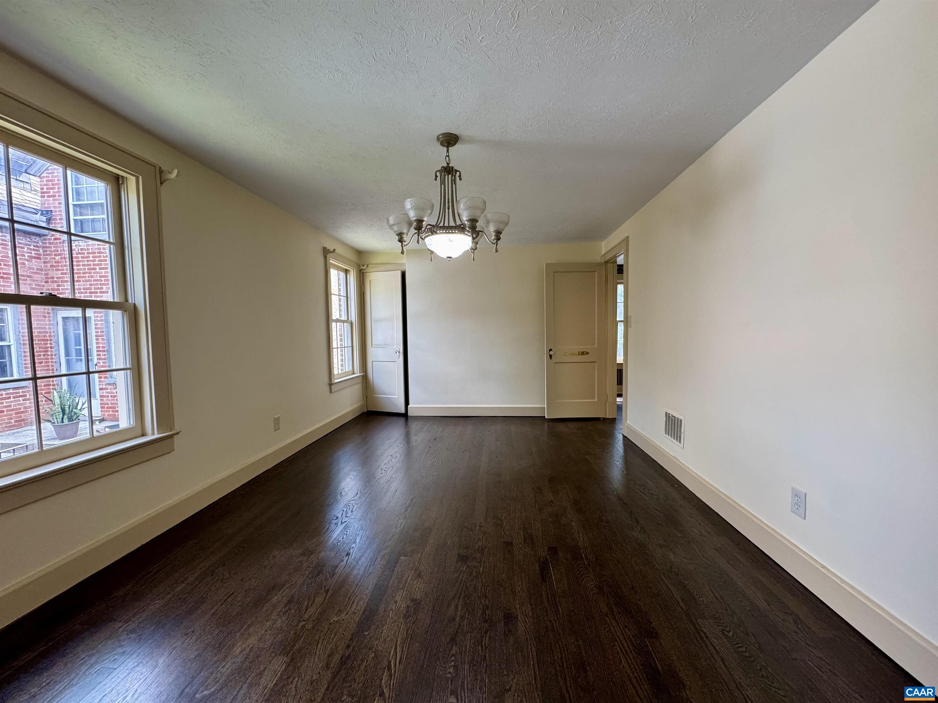 701 DONAGHE ST, STAUNTON, Virginia 24401, 3 Bedrooms Bedrooms, ,2 BathroomsBathrooms,Residential,Gypsy Hill Dutch Colonial,701 DONAGHE ST,681555 MLS # 681555 701 DONAGHE ST, STAUNTON, Virginia 24401, 3 Bedrooms Bedrooms, ,2 BathroomsBathrooms,Residential,Gypsy Hill Dutch Colonial,701 DONAGHE ST,681555 MLS # 681555