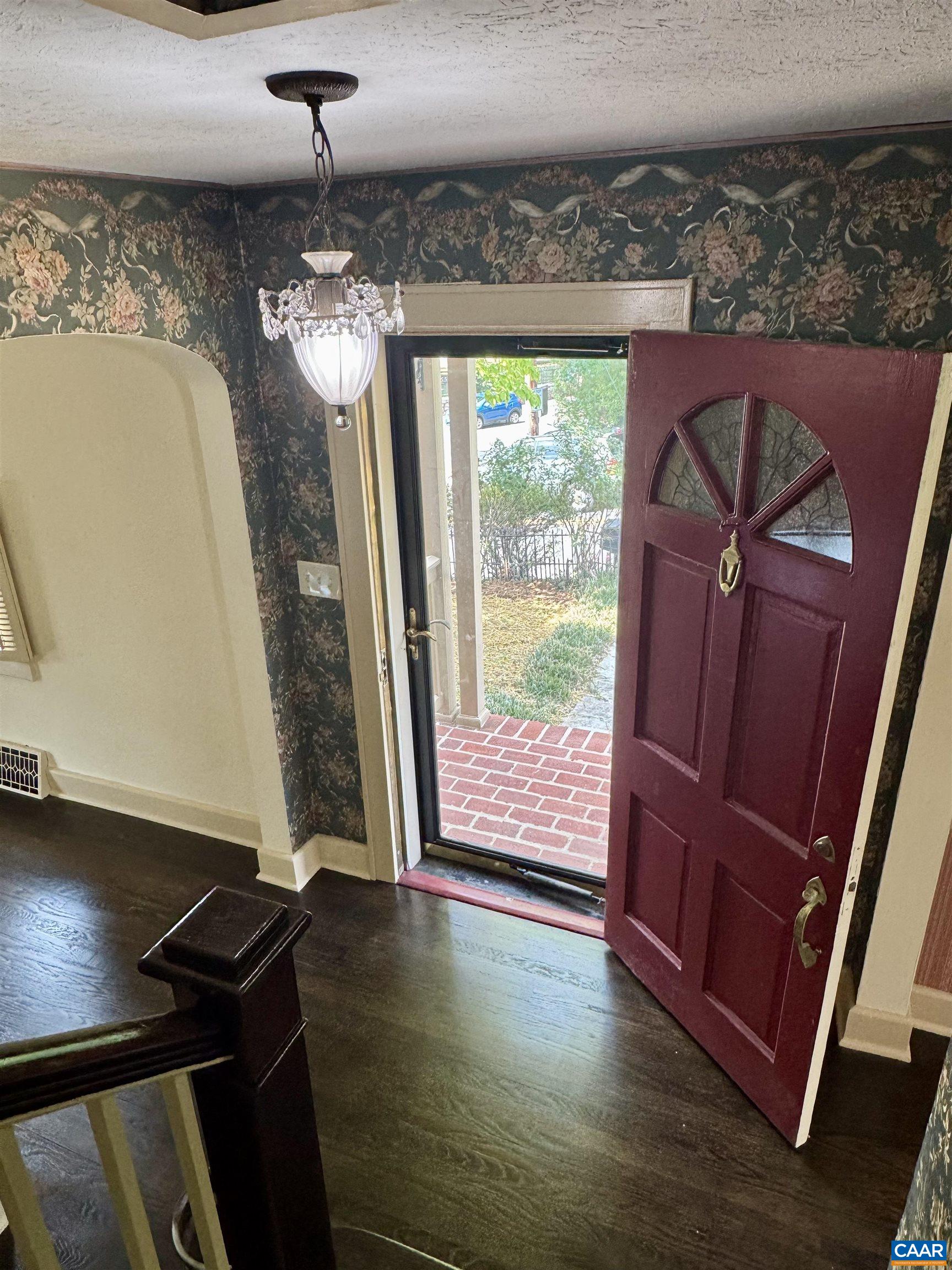 701 DONAGHE ST, STAUNTON, Virginia 24401, 3 Bedrooms Bedrooms, ,2 BathroomsBathrooms,Residential,Gypsy Hill Dutch Colonial,701 DONAGHE ST,681555 MLS # 681555 701 DONAGHE ST, STAUNTON, Virginia 24401, 3 Bedrooms Bedrooms, ,2 BathroomsBathrooms,Residential,Gypsy Hill Dutch Colonial,701 DONAGHE ST,681555 MLS # 681555