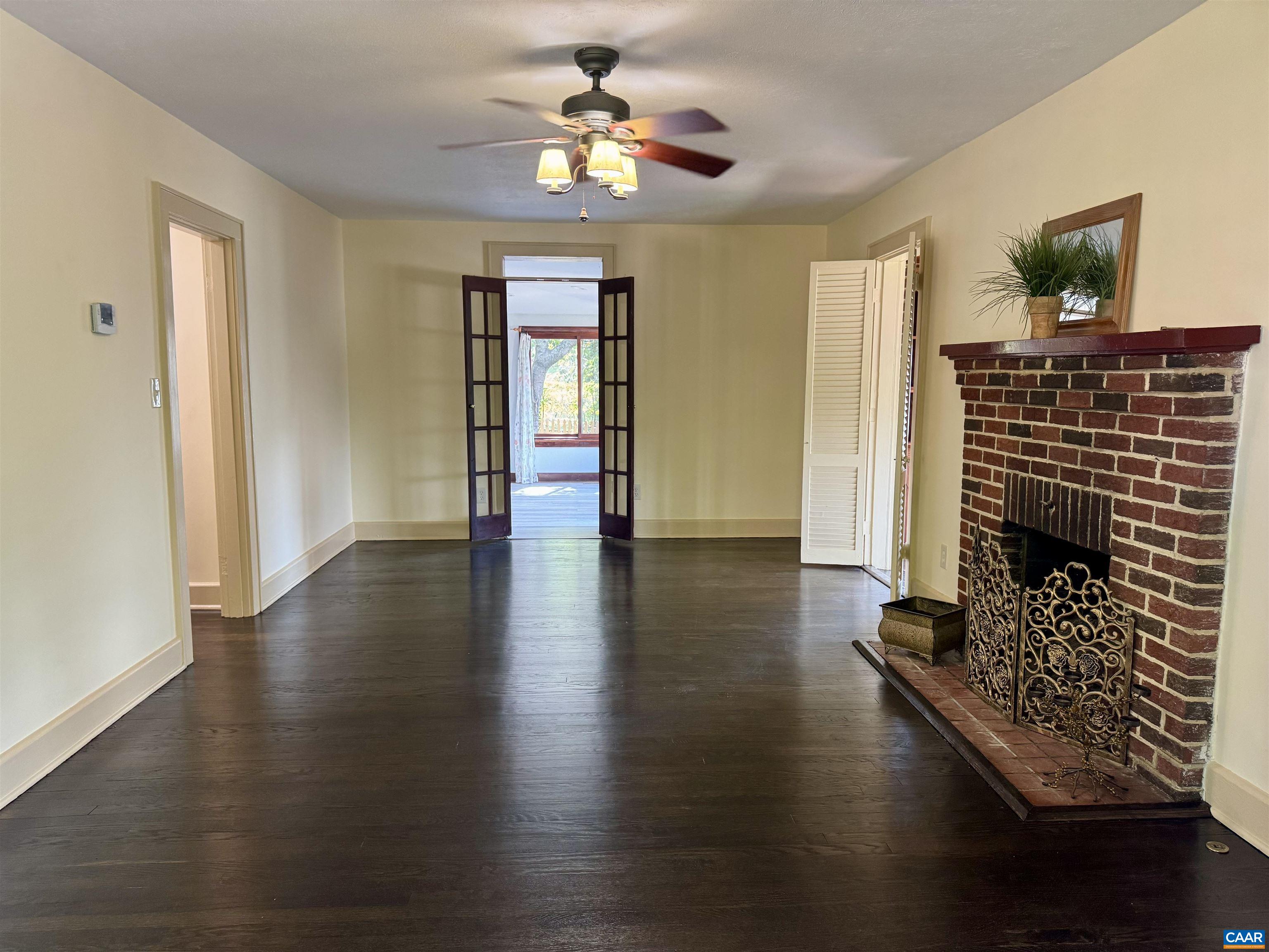701 DONAGHE ST, STAUNTON, Virginia 24401, 3 Bedrooms Bedrooms, ,2 BathroomsBathrooms,Residential,Gypsy Hill Dutch Colonial,701 DONAGHE ST,681555 MLS # 681555 701 DONAGHE ST, STAUNTON, Virginia 24401, 3 Bedrooms Bedrooms, ,2 BathroomsBathrooms,Residential,Gypsy Hill Dutch Colonial,701 DONAGHE ST,681555 MLS # 681555