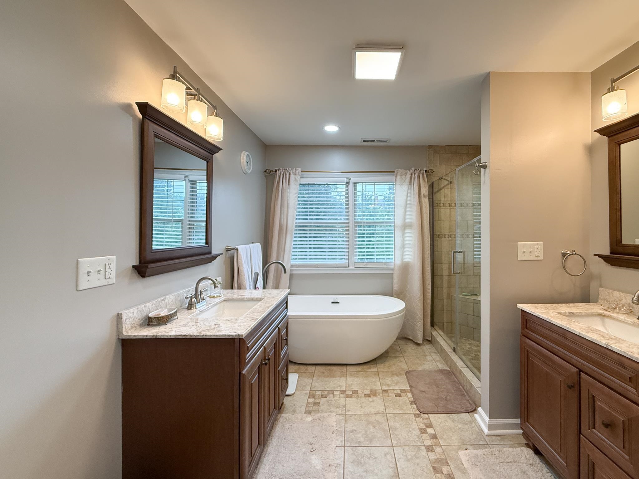 1627 CHATHAM RD, WAYNESBORO, Virginia 22980, 4 Bedrooms Bedrooms, ,2 BathroomsBathrooms,Residential,1627 CHATHAM RD,681556 MLS # 681556