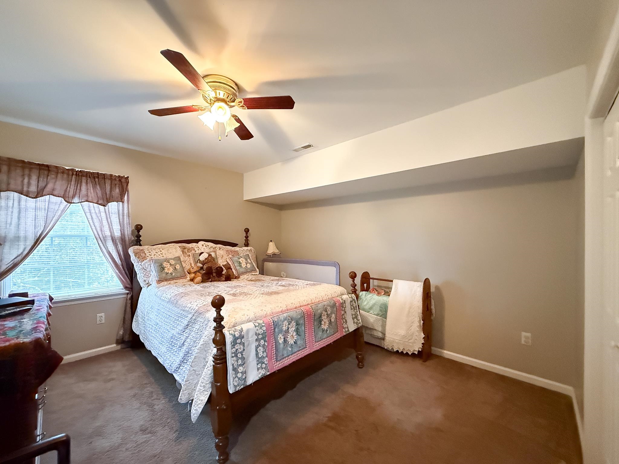 1627 CHATHAM RD, WAYNESBORO, Virginia 22980, 4 Bedrooms Bedrooms, ,2 BathroomsBathrooms,Residential,1627 CHATHAM RD,681556 MLS # 681556