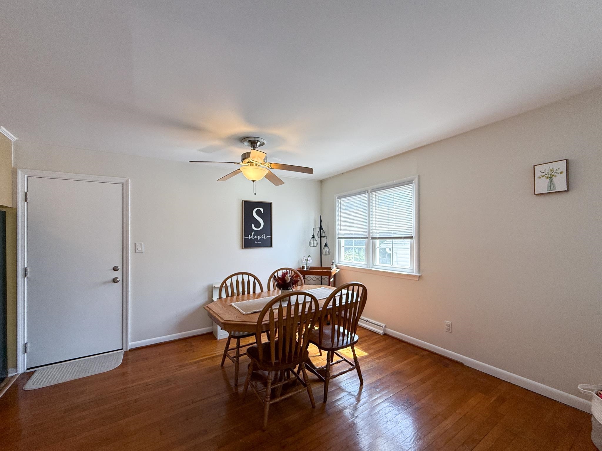 121 FRASER LN, STAUNTON, Virginia 24401, 3 Bedrooms Bedrooms, ,1 BathroomBathrooms,Residential,121 FRASER LN,681557 MLS # 681557 121 FRASER LN, STAUNTON, Virginia 24401, 3 Bedrooms Bedrooms, ,1 BathroomBathrooms,Residential,121 FRASER LN,681557 MLS # 681557