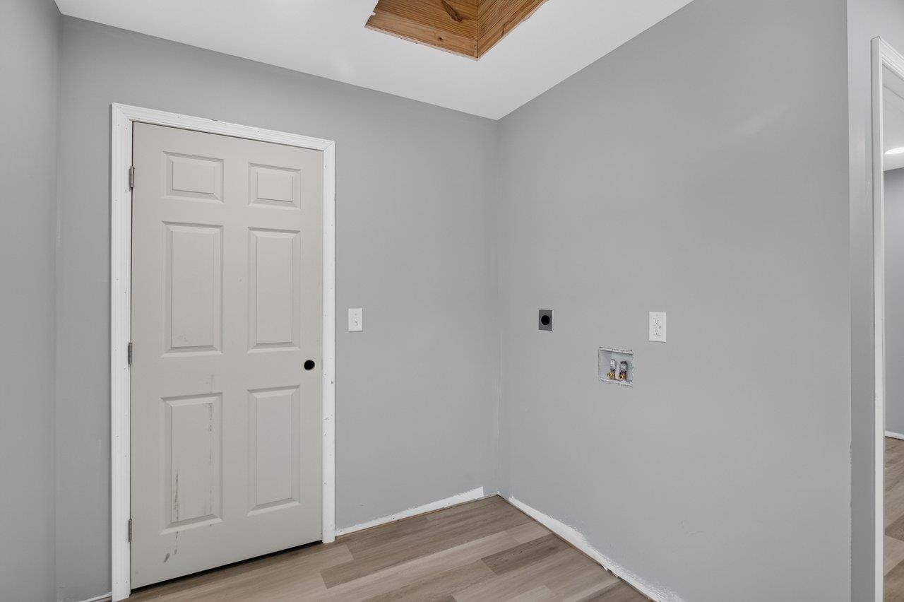 395 TRENTON AVE, SHENANDOAH, Virginia 22849, 4 Bedrooms Bedrooms, ,2 BathroomsBathrooms,Residential,395 TRENTON AVE,679837 MLS # 679837 395 TRENTON AVE, SHENANDOAH, Virginia 22849, 4 Bedrooms Bedrooms, ,2 BathroomsBathrooms,Residential,395 TRENTON AVE,679837 MLS # 679837