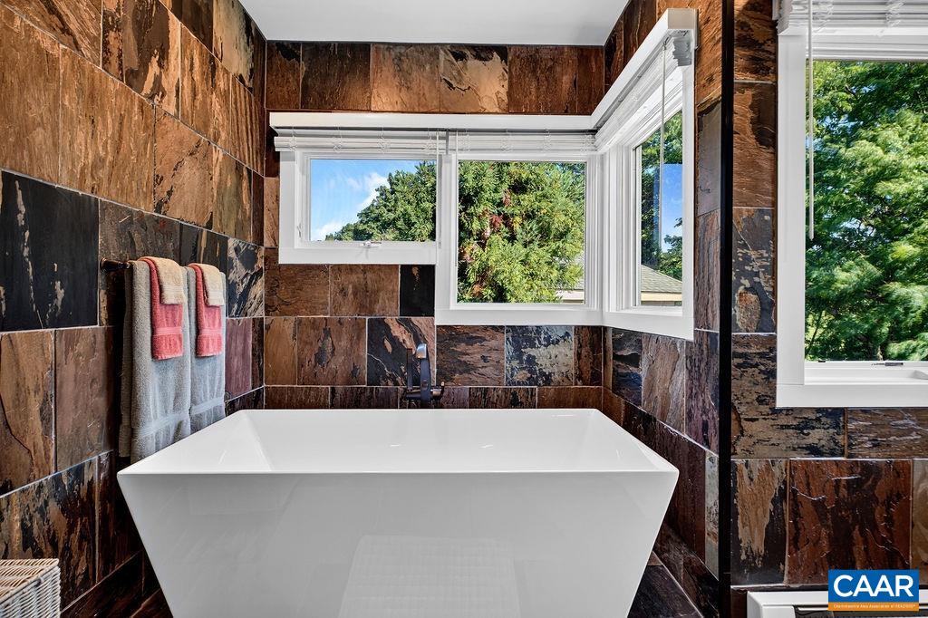 1623 OVERLOOK, WINTERGREEN, Virginia 22967, 2 Bedrooms Bedrooms, ,2 BathroomsBathrooms,Residential,Big Chill,1623 OVERLOOK,681400 MLS # 681400 1623 OVERLOOK, WINTERGREEN, Virginia 22967, 2 Bedrooms Bedrooms, ,2 BathroomsBathrooms,Residential,Big Chill,1623 OVERLOOK,681400 MLS # 681400