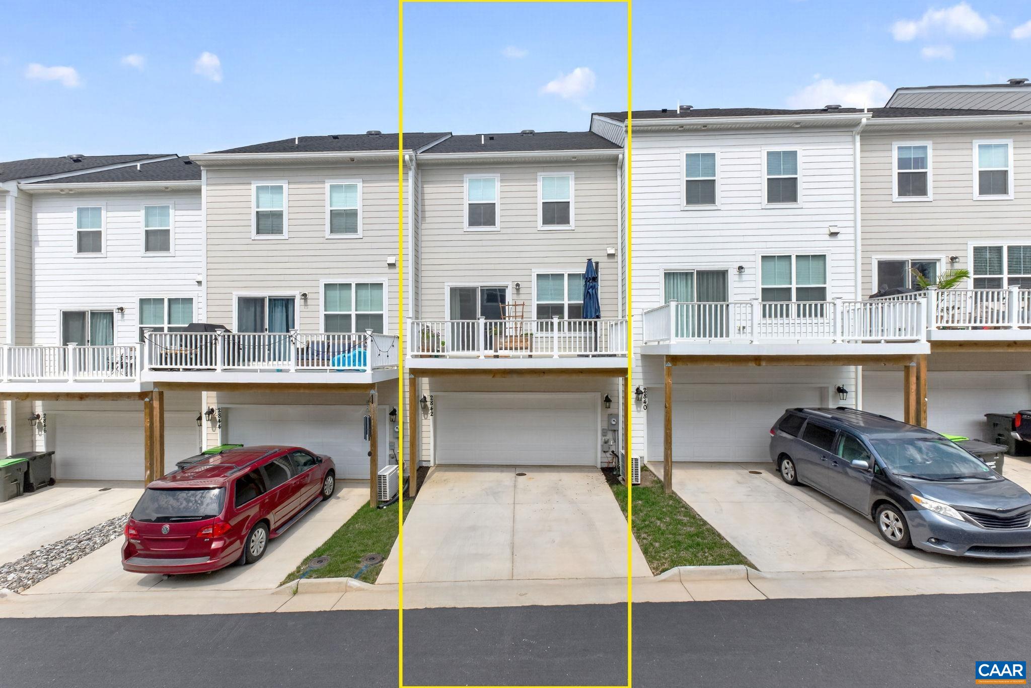 There are numerous guest parking spaces located close to this unit - making it an ideal location in the neighborhood - ample parking while fronting on green space There are numerous guest parking spaces located close to this unit - making it an ideal location in the neighborhood - ample parking while fronting on green space