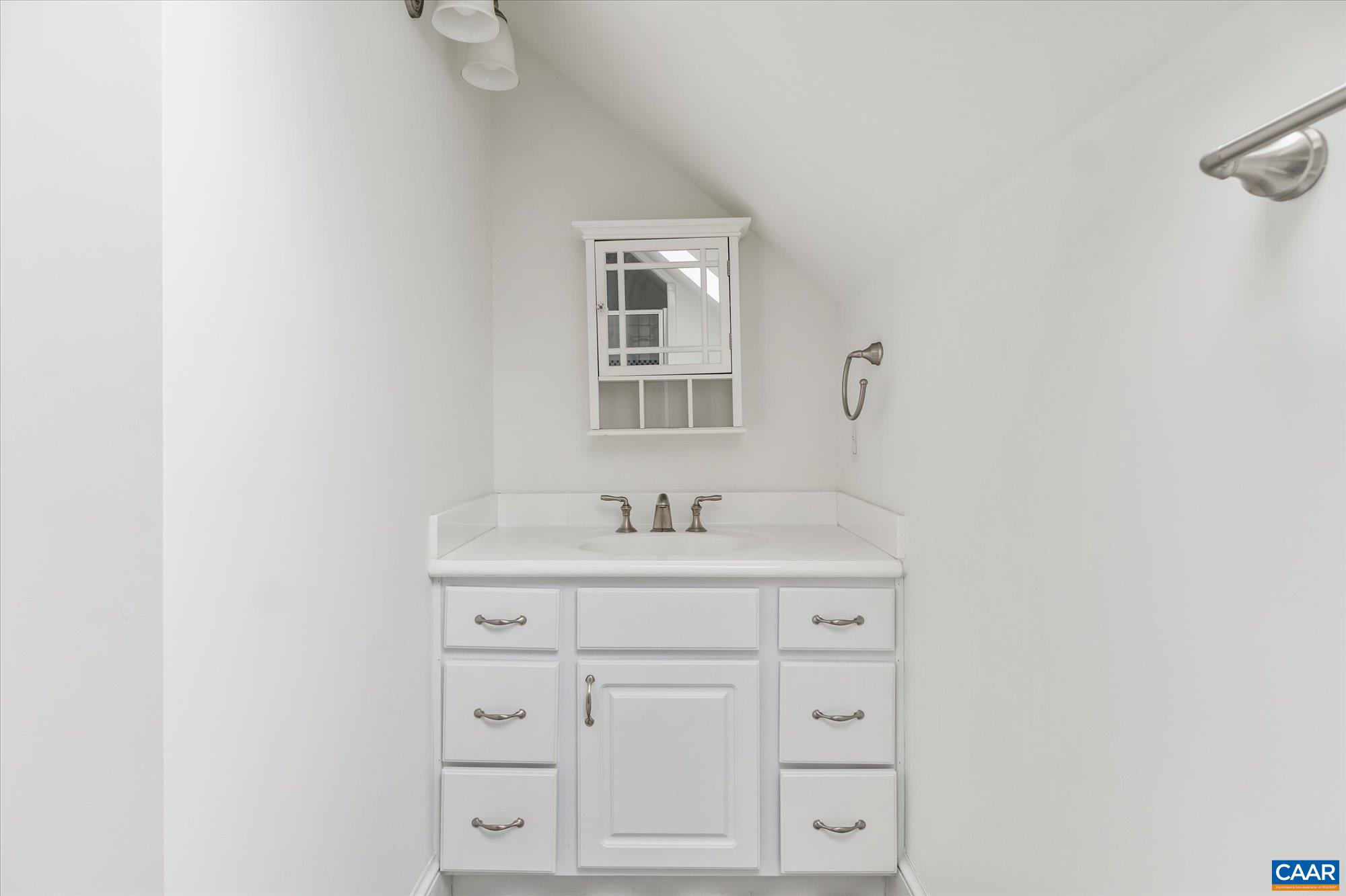 1443 PLYMOUTH RD, CHARLOTTESVILLE, Virginia 22903, 4 Bedrooms Bedrooms, ,4 BathroomsBathrooms,Residential,1443 PLYMOUTH RD,681475 MLS # 681475 1443 PLYMOUTH RD, CHARLOTTESVILLE, Virginia 22903, 4 Bedrooms Bedrooms, ,4 BathroomsBathrooms,Residential,1443 PLYMOUTH RD,681475 MLS # 681475