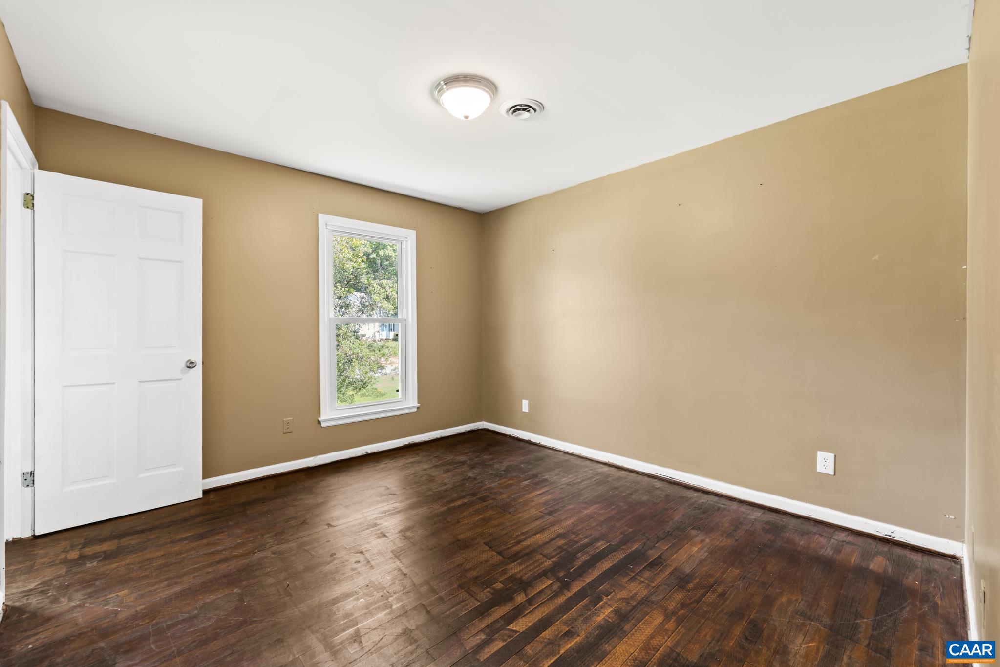 1625 MAIDEN LN, CHARLOTTESVILLE, Virginia 22911, 4 Bedrooms Bedrooms, ,2 BathroomsBathrooms,Residential,1625 MAIDEN LN,681480 MLS # 681480
