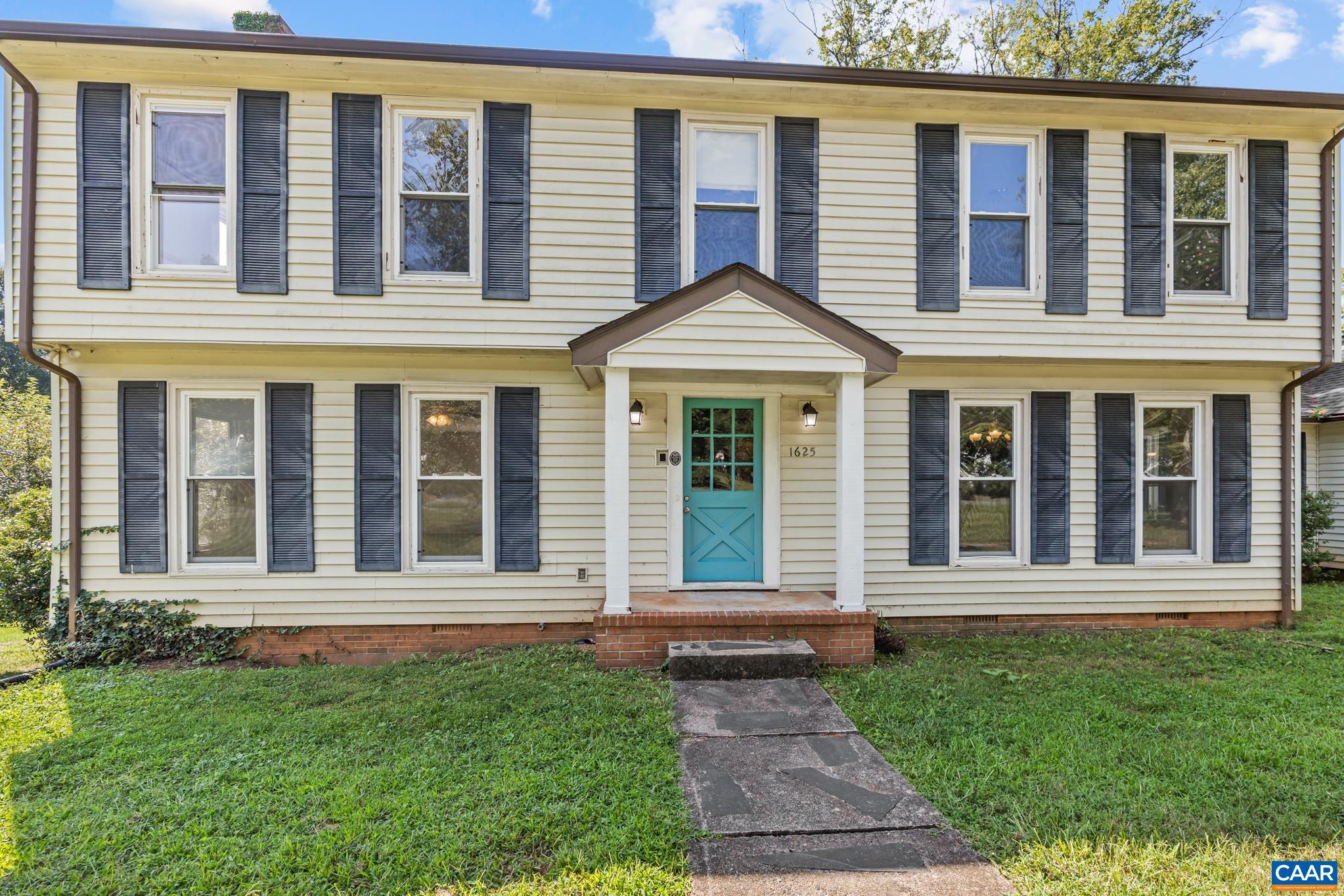 1625 MAIDEN LN, CHARLOTTESVILLE, Virginia 22911, 4 Bedrooms Bedrooms, ,2 BathroomsBathrooms,Residential,1625 MAIDEN LN,681480 MLS # 681480