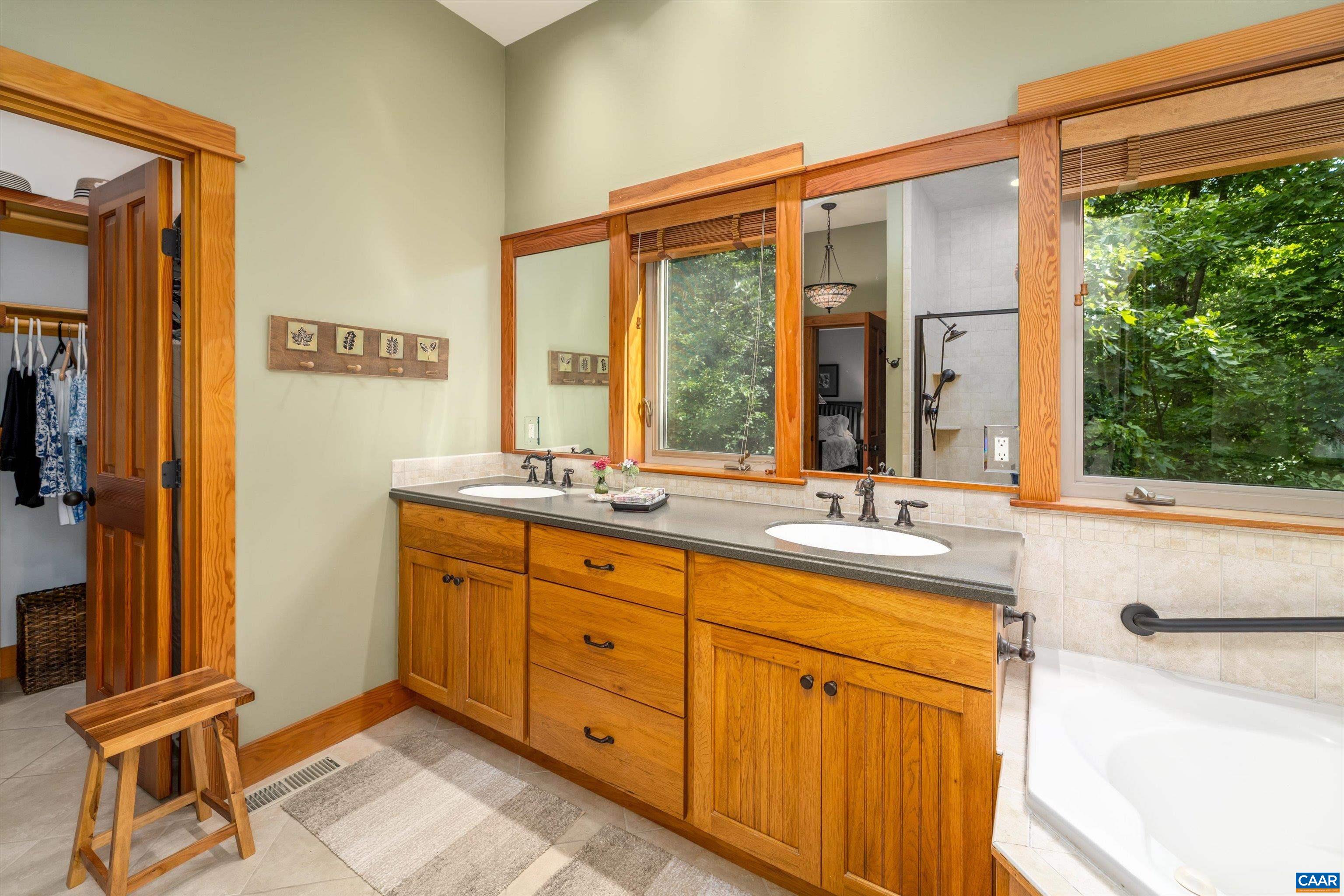 9 LADYSLIPPER LN, WINTERGREEN RESORT, Virginia 22967, 5 Bedrooms Bedrooms, ,5 BathroomsBathrooms,Residential,9 LADYSLIPPER LN,681542 MLS # 681542 9 LADYSLIPPER LN, WINTERGREEN RESORT, Virginia 22967, 5 Bedrooms Bedrooms, ,5 BathroomsBathrooms,Residential,9 LADYSLIPPER LN,681542 MLS # 681542