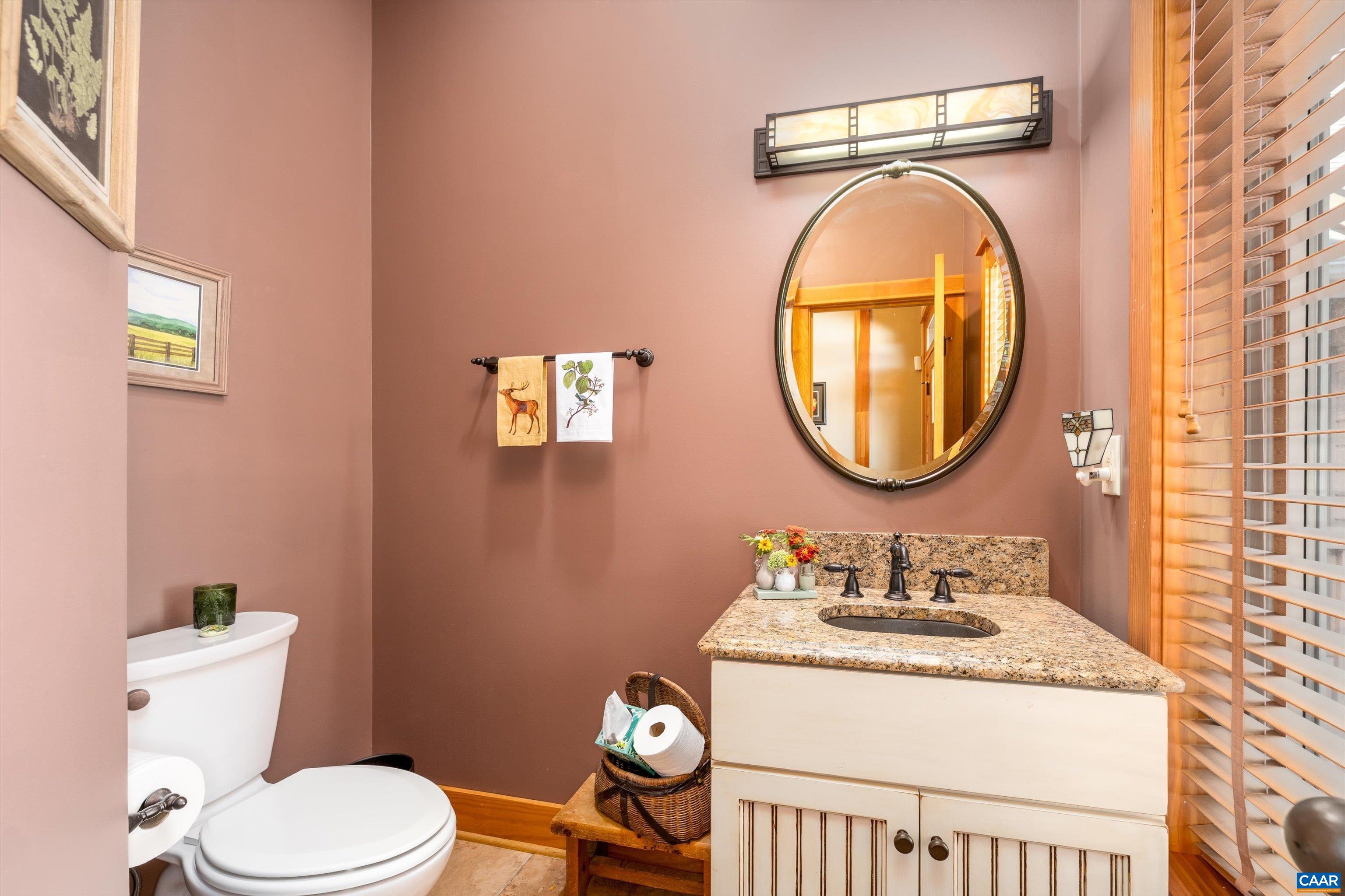 Half bath, main level Half bath, main level