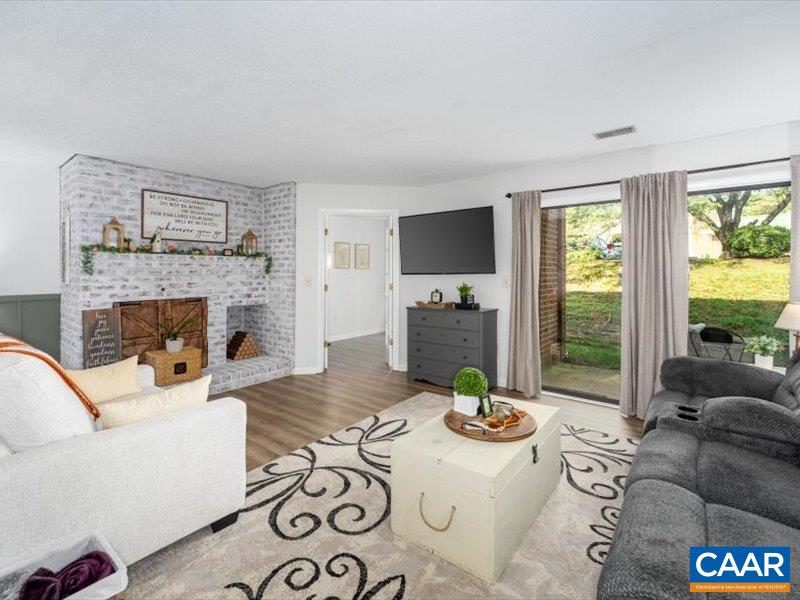 136 GREEN TURTLE LN, CHARLOTTESVILLE, Virginia 22901, 1 Bedroom Bedrooms, ,1 BathroomBathrooms,Residential,136 GREEN TURTLE LN,681560 MLS # 681560
