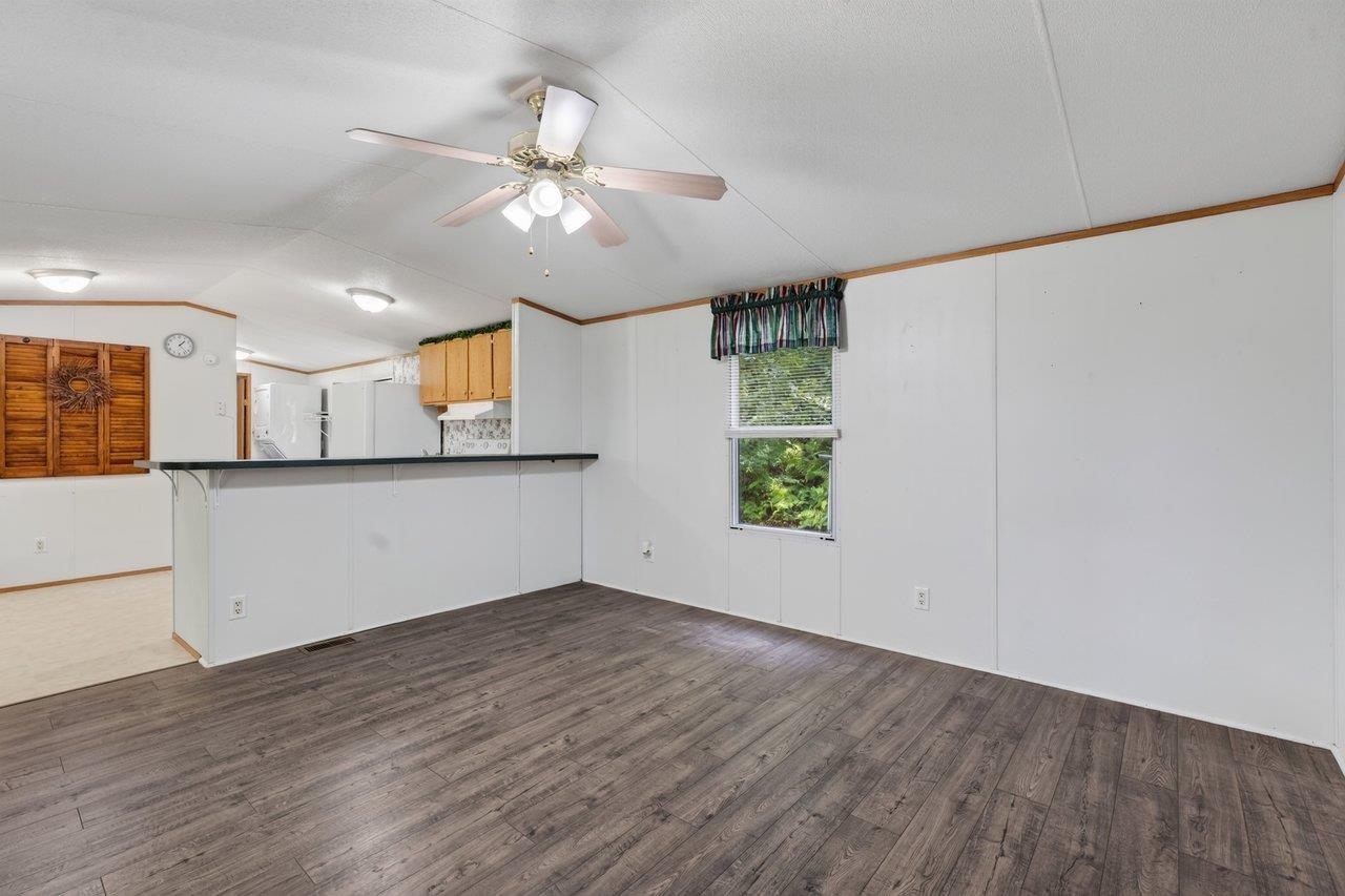 1874 TROXEL GAP RD, CRAIGSVILLE, Virginia 24430, 3 Bedrooms Bedrooms, ,2 BathroomsBathrooms,Residential,1874 TROXEL GAP RD,681563 MLS # 681563 1874 TROXEL GAP RD, CRAIGSVILLE, Virginia 24430, 3 Bedrooms Bedrooms, ,2 BathroomsBathrooms,Residential,1874 TROXEL GAP RD,681563 MLS # 681563