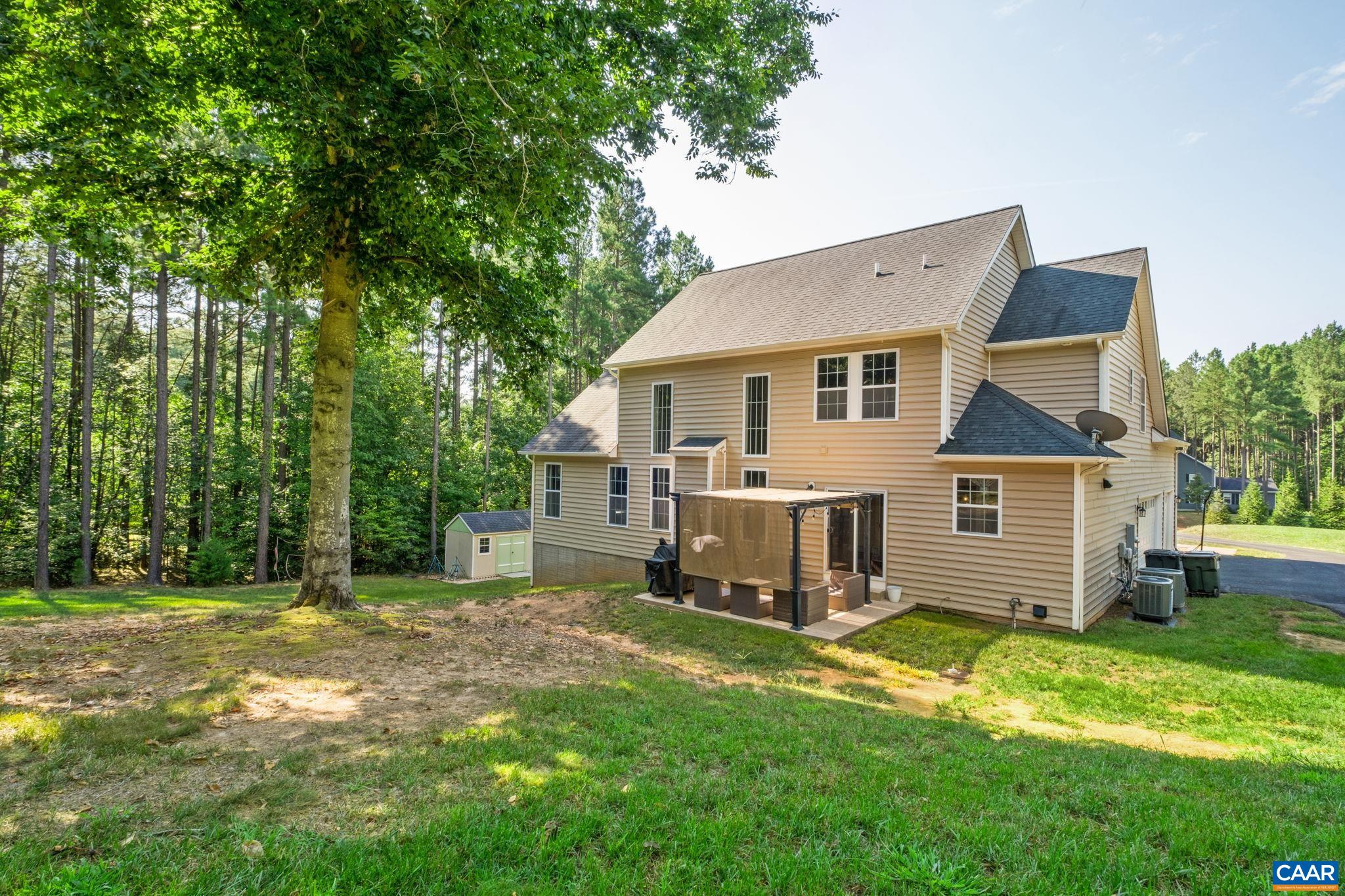 118 LOGAN DR, RUCKERSVILLE, Virginia 22968, 4 Bedrooms Bedrooms, ,2 BathroomsBathrooms,Residential,118 LOGAN DR,681565 MLS # 681565 118 LOGAN DR, RUCKERSVILLE, Virginia 22968, 4 Bedrooms Bedrooms, ,2 BathroomsBathrooms,Residential,118 LOGAN DR,681565 MLS # 681565