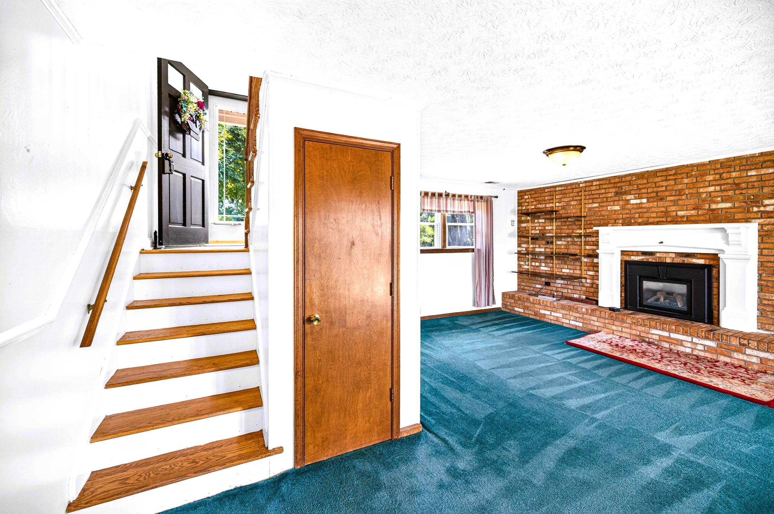 315 7TH ST, HARRISONBURG, Virginia 22802, 4 Bedrooms Bedrooms, ,2 BathroomsBathrooms,Residential,315 7TH ST,681566 MLS # 681566 315 7TH ST, HARRISONBURG, Virginia 22802, 4 Bedrooms Bedrooms, ,2 BathroomsBathrooms,Residential,315 7TH ST,681566 MLS # 681566