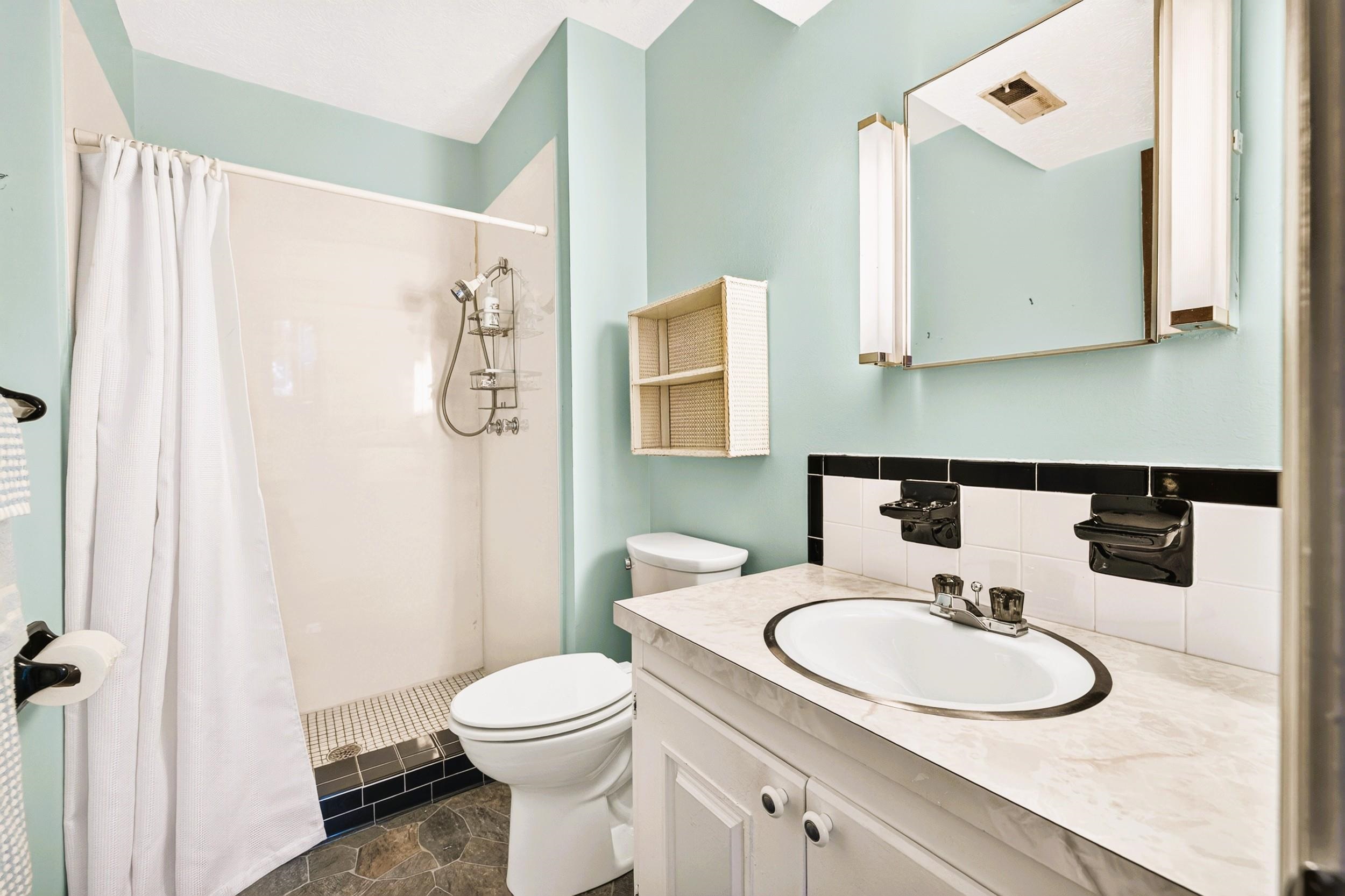 315 7TH ST, HARRISONBURG, Virginia 22802, 4 Bedrooms Bedrooms, ,2 BathroomsBathrooms,Residential,315 7TH ST,681566 MLS # 681566 315 7TH ST, HARRISONBURG, Virginia 22802, 4 Bedrooms Bedrooms, ,2 BathroomsBathrooms,Residential,315 7TH ST,681566 MLS # 681566