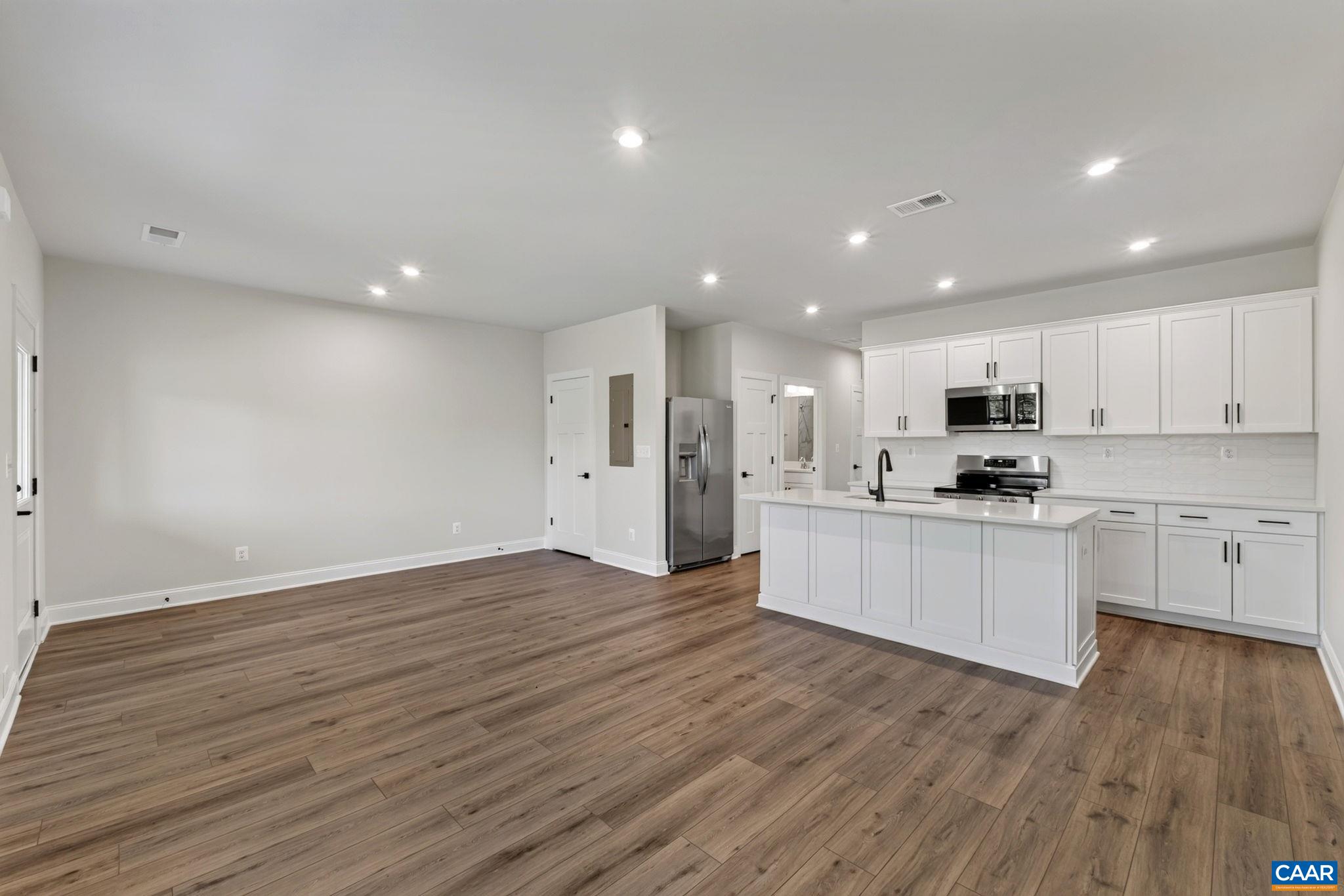 2233 LEEHAM ST, CROZET, Virginia 22932, 5 Bedrooms Bedrooms, ,3 BathroomsBathrooms,Residential,The Cottonwood - Duplex - Interior Unit,2233 LEEHAM ST,681567 MLS # 681567