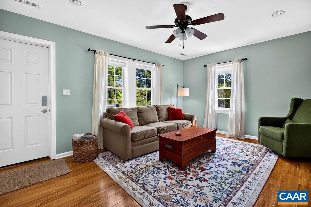 5869 MCCOMB ST, CROZET, Virginia 22932, 2 Bedrooms Bedrooms, ,1 BathroomBathrooms,Residential,5869 MCCOMB ST,681572 MLS # 681572