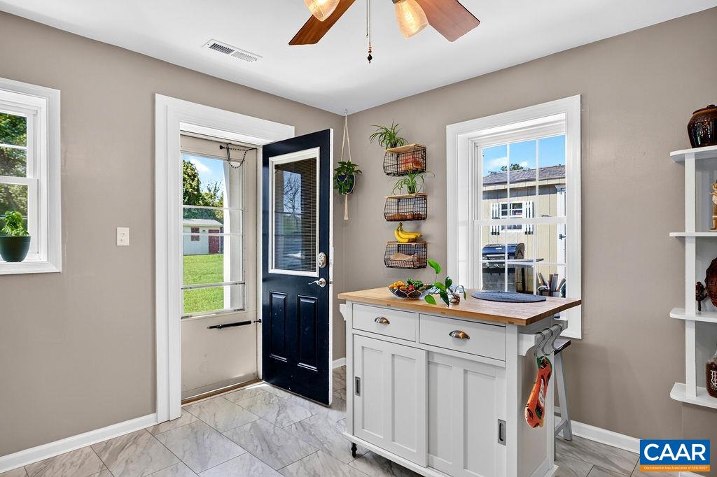 5869 MCCOMB ST, CROZET, Virginia 22932, 2 Bedrooms Bedrooms, ,1 BathroomBathrooms,Residential,5869 MCCOMB ST,681572 MLS # 681572