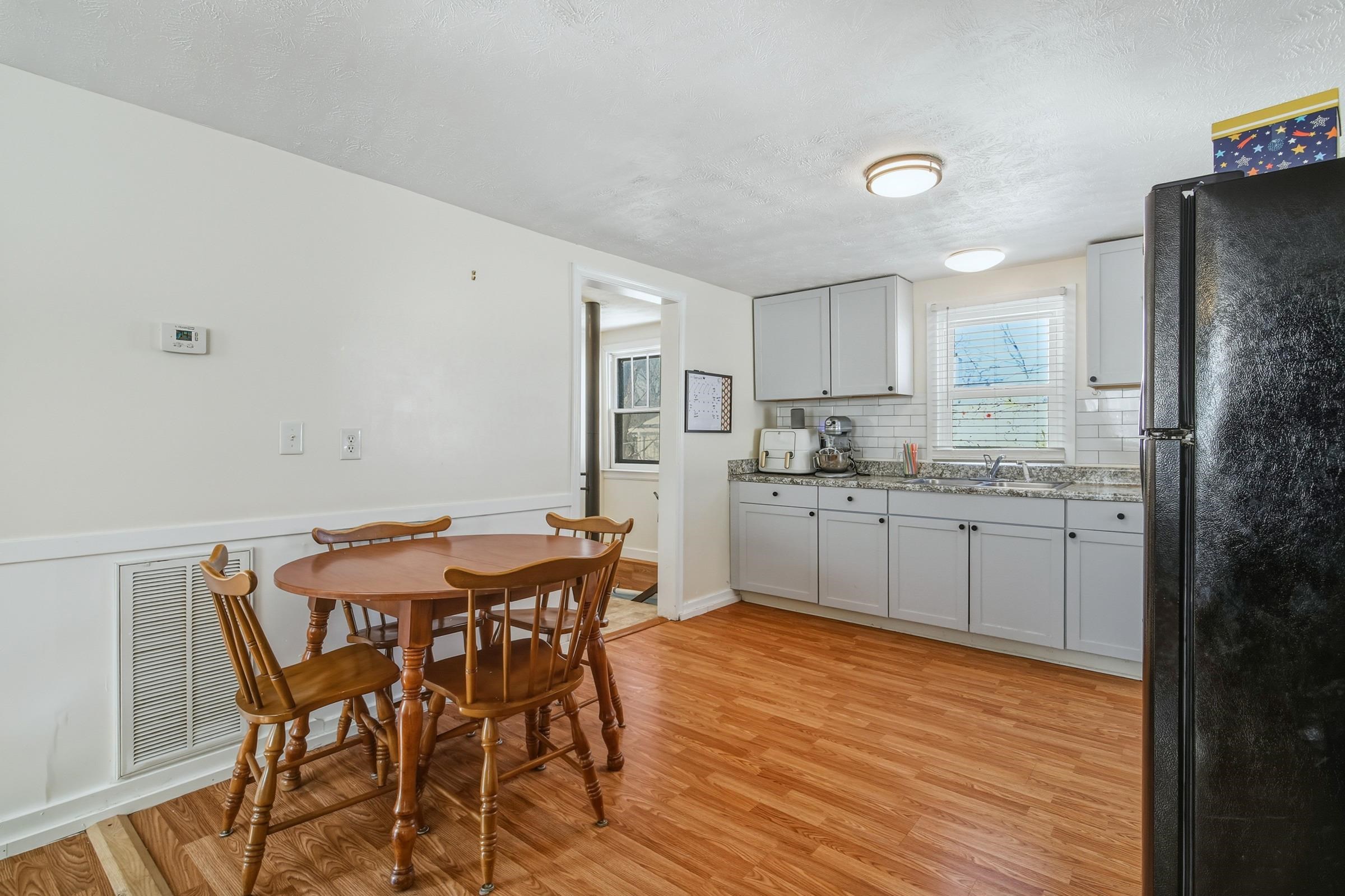 353 TURKEY KNOB RD, QUICKSBURG, Virginia 22847, 2 Bedrooms Bedrooms, ,2 BathroomsBathrooms,Residential,353 TURKEY KNOB RD,681578 MLS # 681578