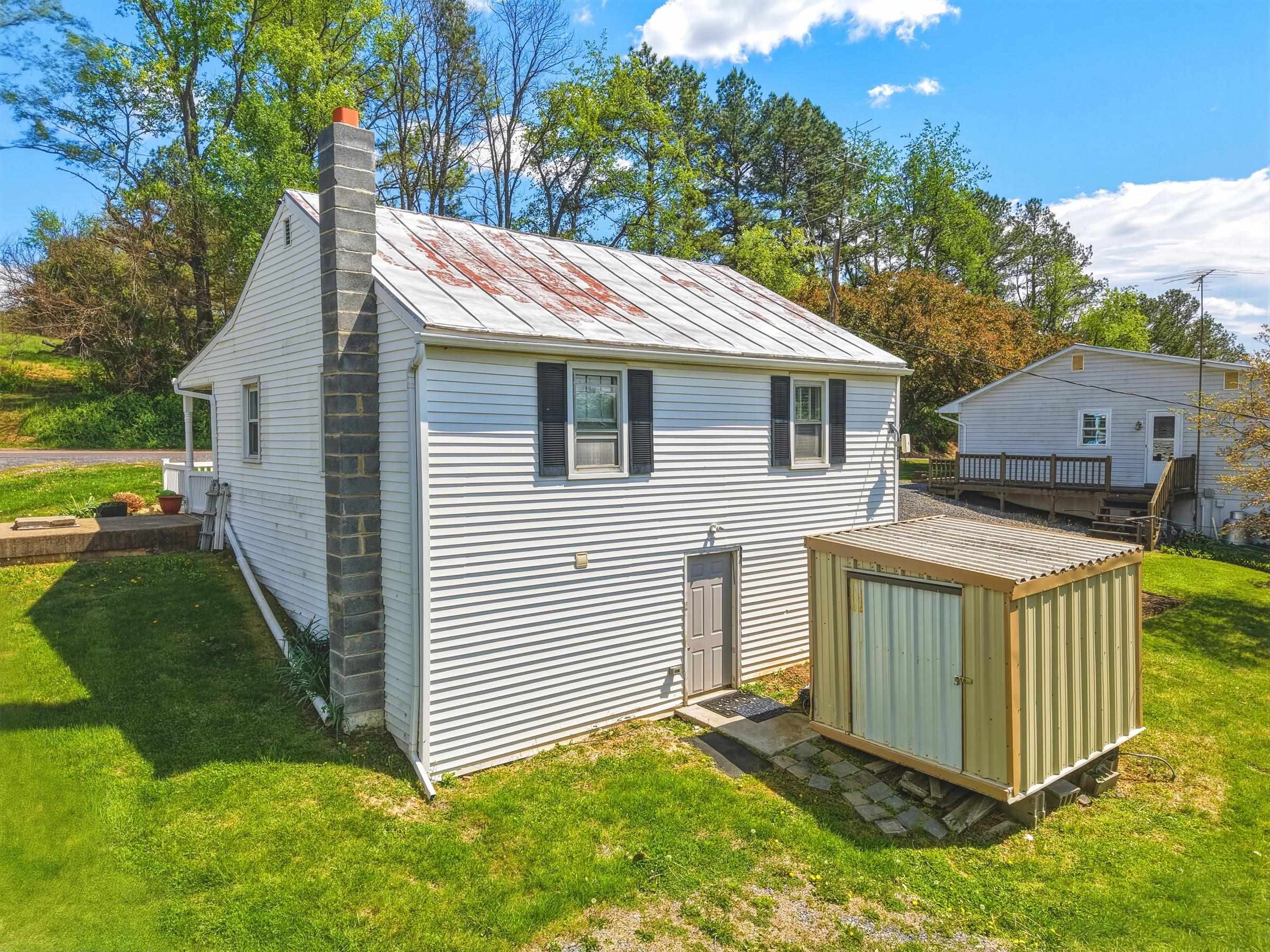 353 TURKEY KNOB RD, QUICKSBURG, Virginia 22847, 2 Bedrooms Bedrooms, ,2 BathroomsBathrooms,Residential,353 TURKEY KNOB RD,681578 MLS # 681578