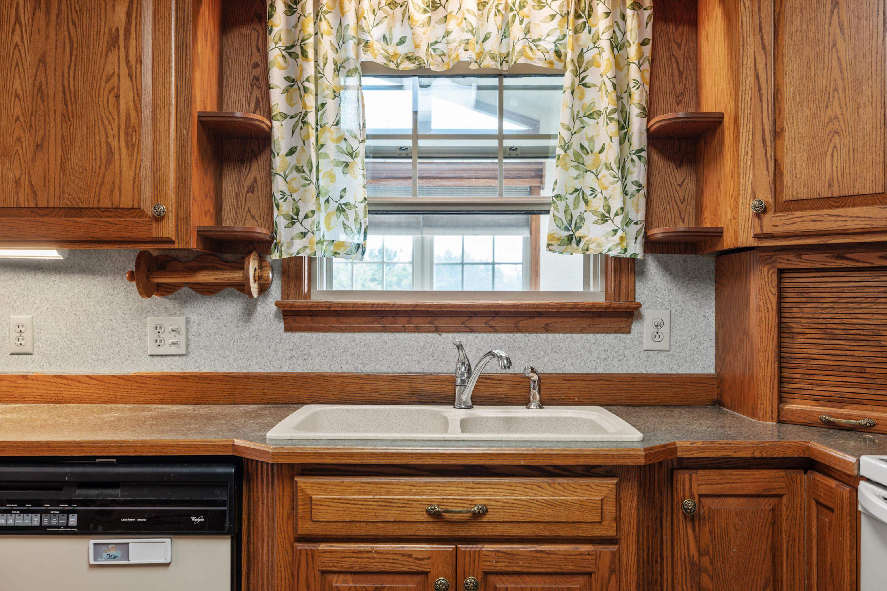 7615 PORT REPUBLIC RD, PORT REPUBLIC, Virginia 24471, 3 Bedrooms Bedrooms, ,2 BathroomsBathrooms,Residential,7615 PORT REPUBLIC RD,681582 MLS # 681582 7615 PORT REPUBLIC RD, PORT REPUBLIC, Virginia 24471, 3 Bedrooms Bedrooms, ,2 BathroomsBathrooms,Residential,7615 PORT REPUBLIC RD,681582 MLS # 681582