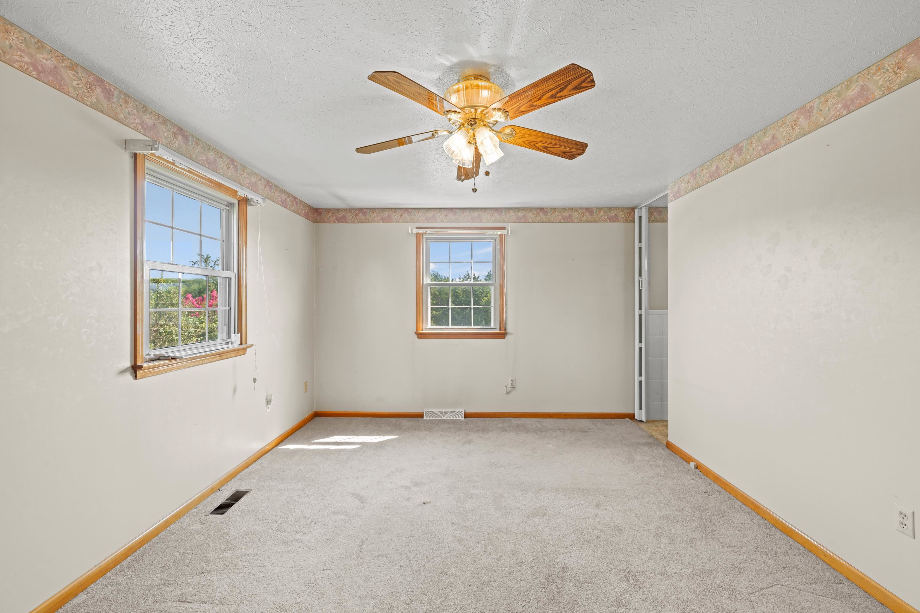 7615 PORT REPUBLIC RD, PORT REPUBLIC, Virginia 24471, 3 Bedrooms Bedrooms, ,2 BathroomsBathrooms,Residential,7615 PORT REPUBLIC RD,681582 MLS # 681582 7615 PORT REPUBLIC RD, PORT REPUBLIC, Virginia 24471, 3 Bedrooms Bedrooms, ,2 BathroomsBathrooms,Residential,7615 PORT REPUBLIC RD,681582 MLS # 681582
